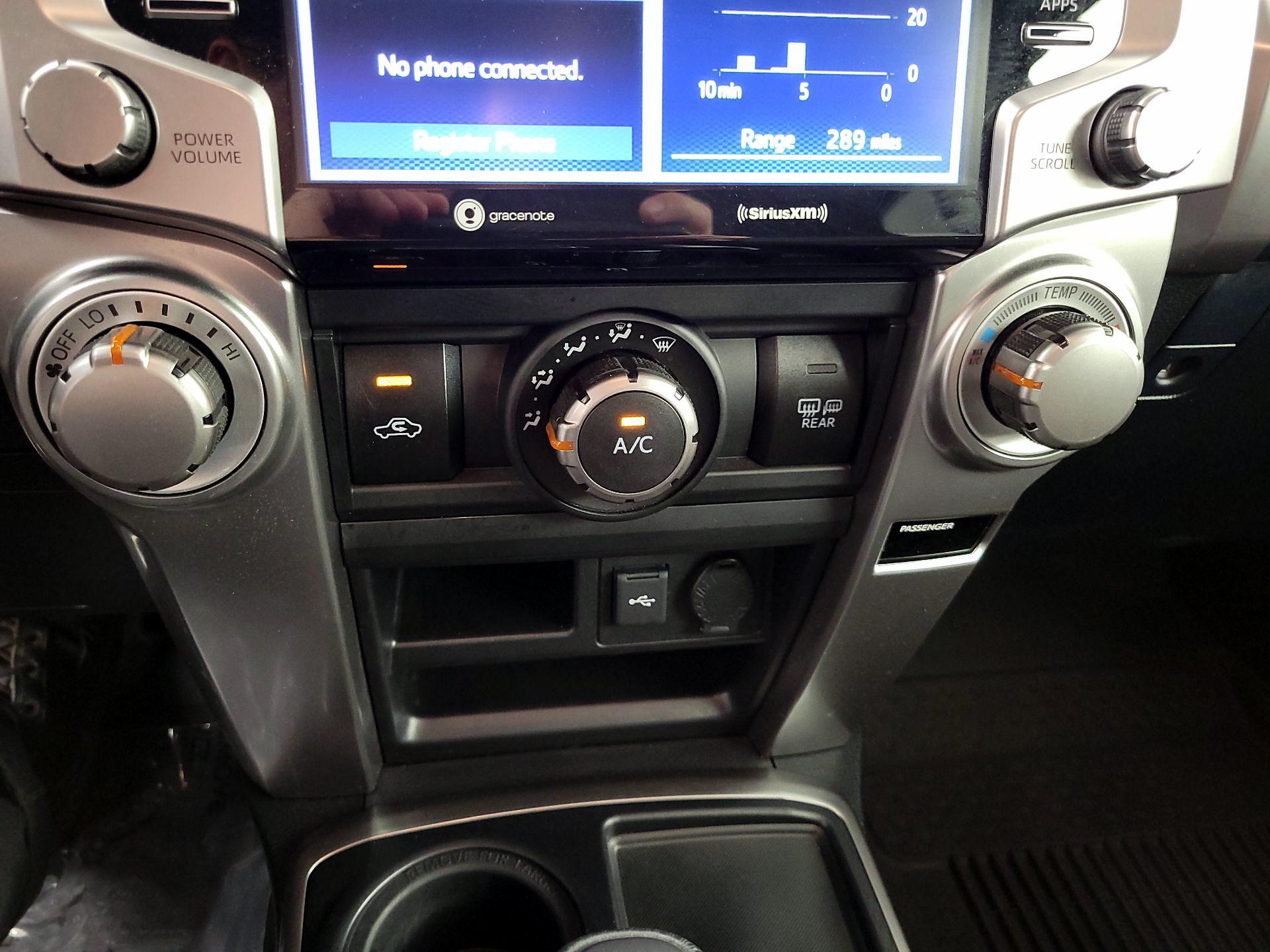 Thumbnail: 2021 Toyota 4Runner - 16