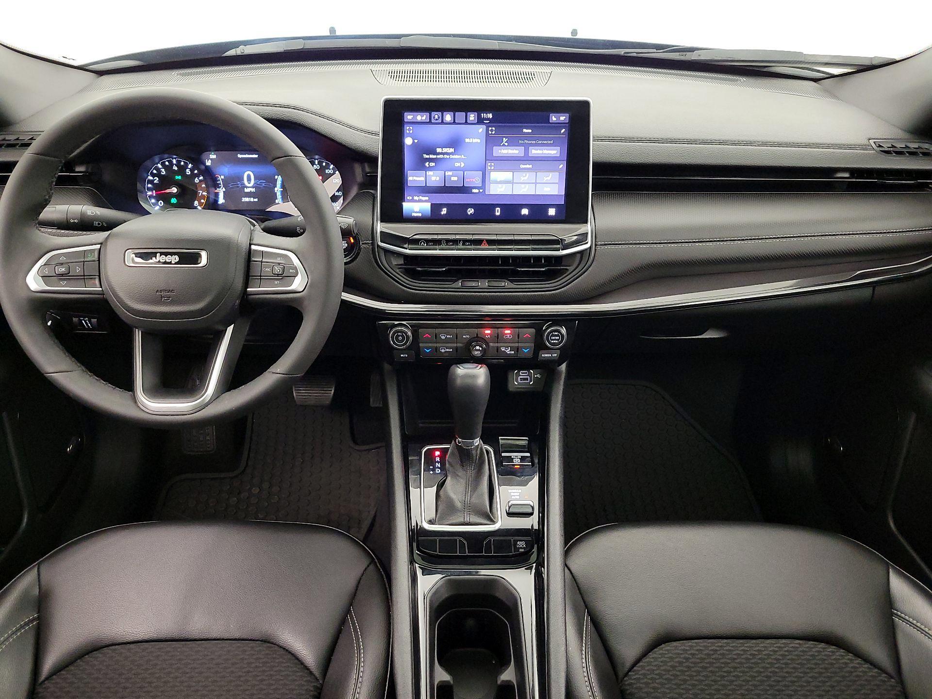 Thumbnail: 2023 Jeep Compass - 9