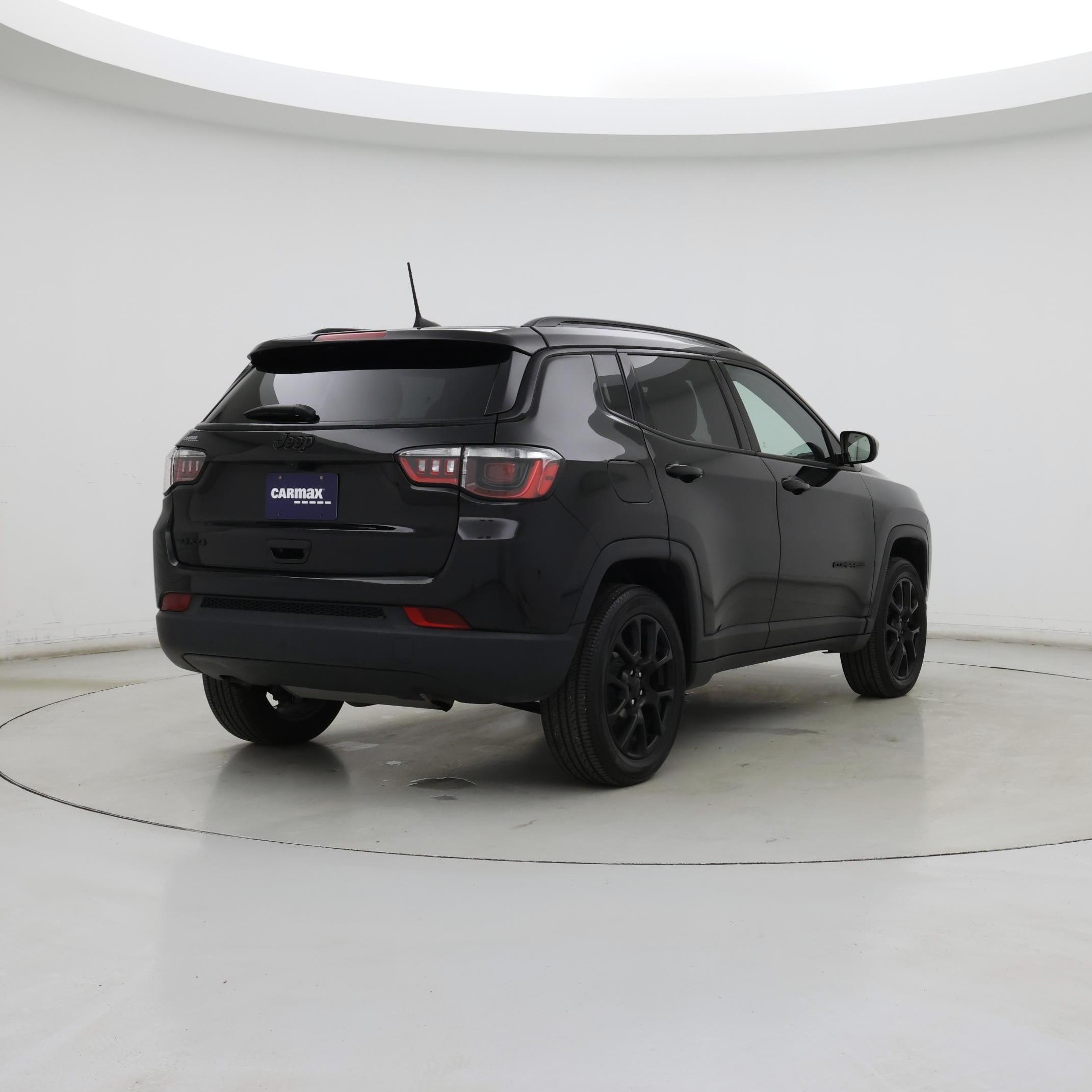 Thumbnail: 2023 Jeep Compass - 8
