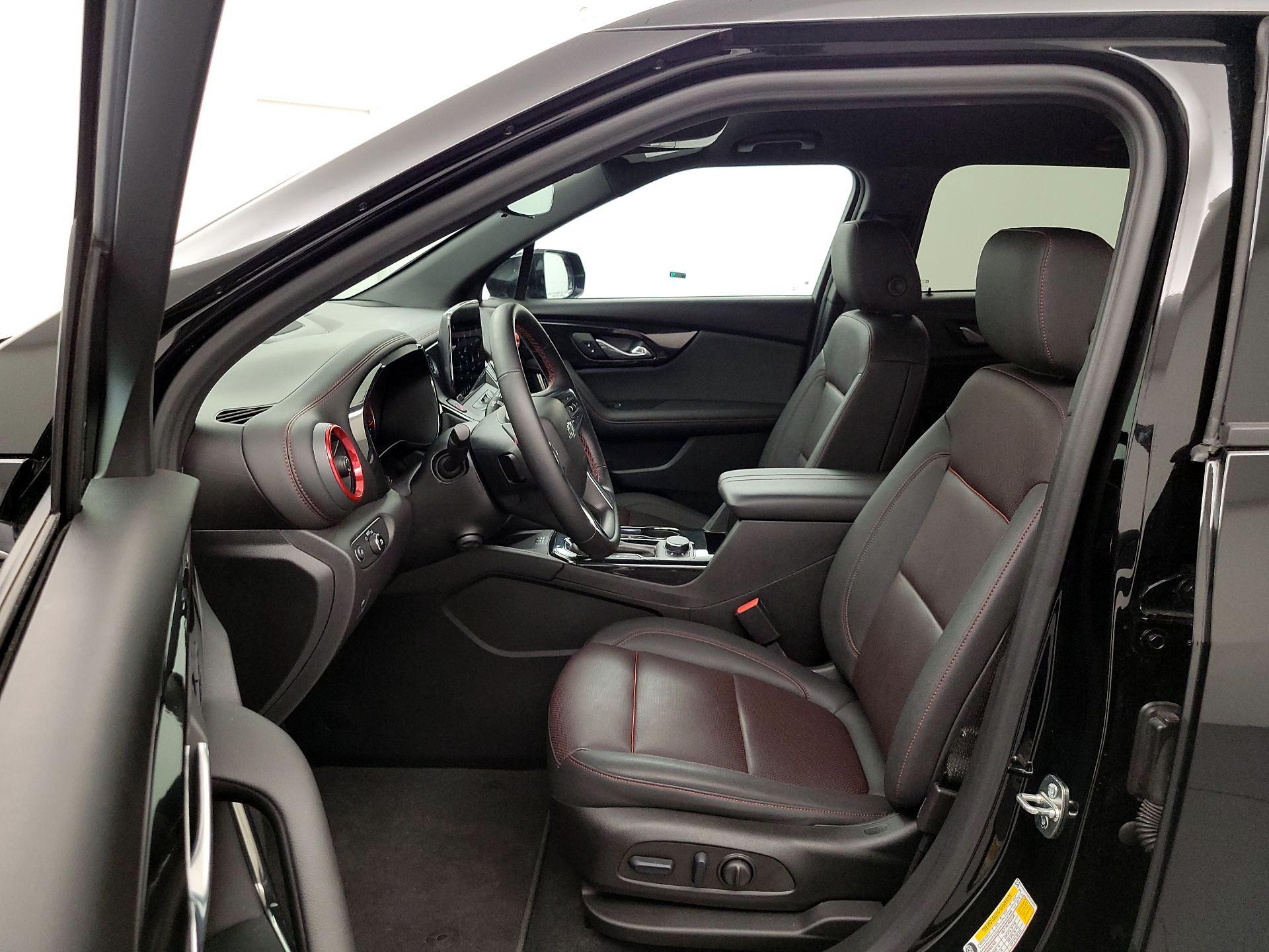Thumbnail: 2023 Chevrolet Blazer - 11