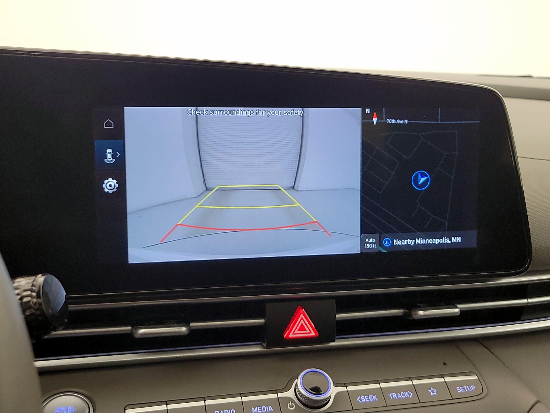 Thumbnail: 2025 Hyundai Elantra - 15