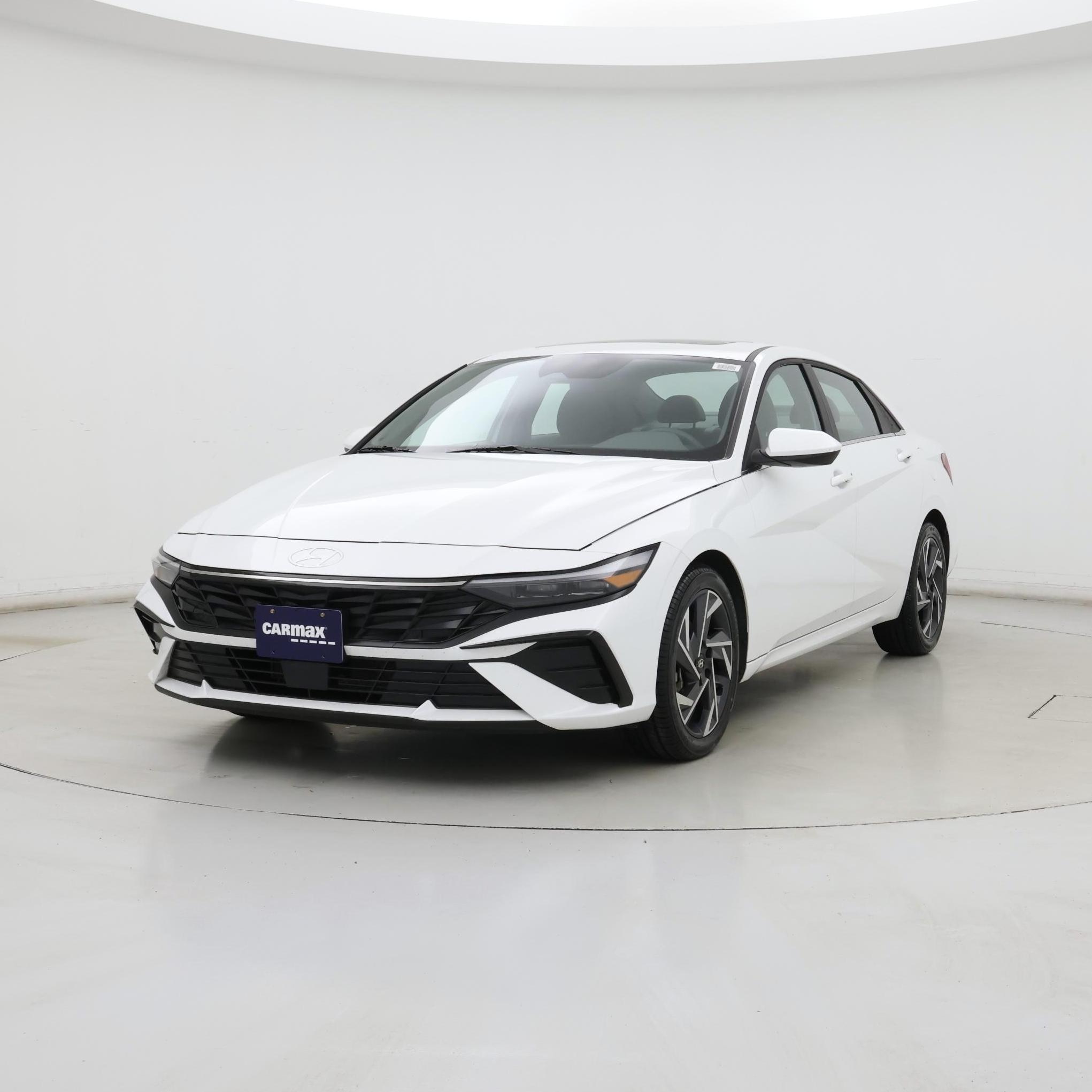 Thumbnail: 2025 Hyundai Elantra - 4