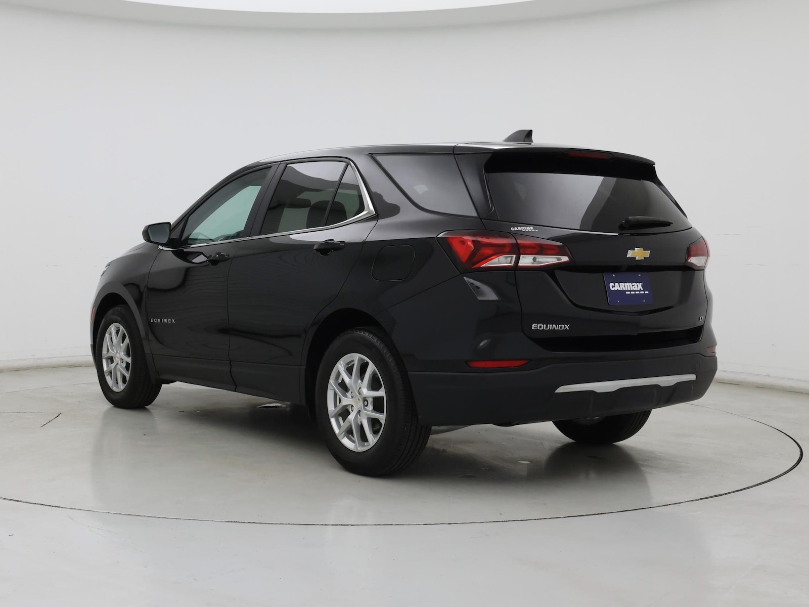 2024 Chevrolet Equinox LT - Photo 3