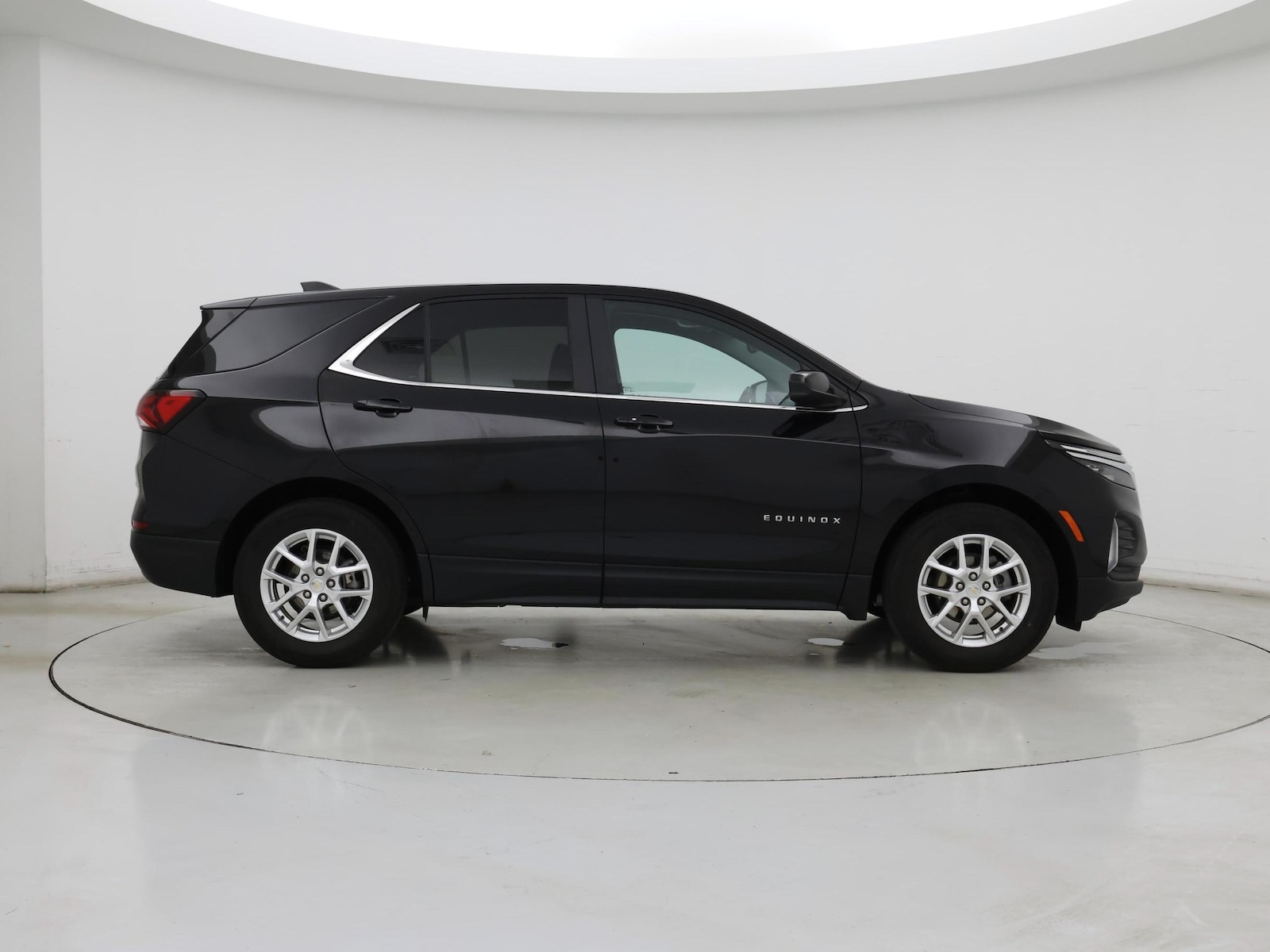 2024 Chevrolet Equinox LT - Photo 8