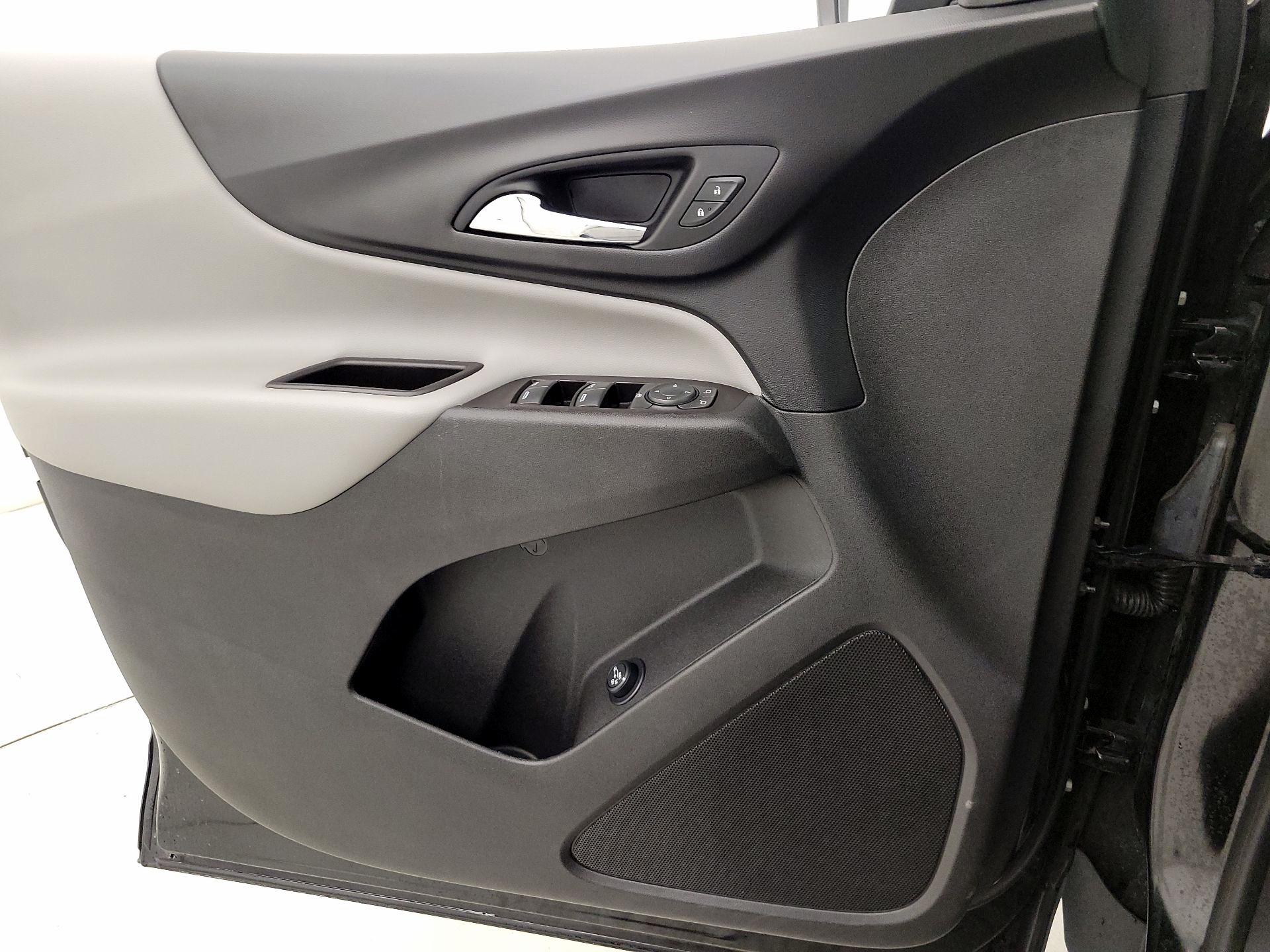 Thumbnail: 2022 Chevrolet Equinox - 12