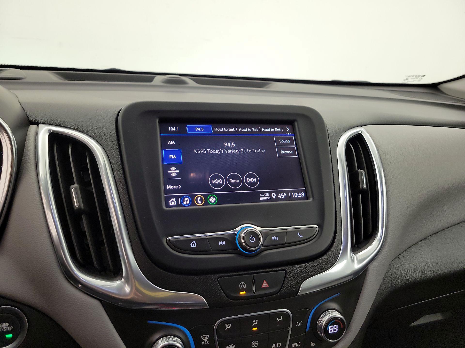 Thumbnail: 2022 Chevrolet Equinox - 16