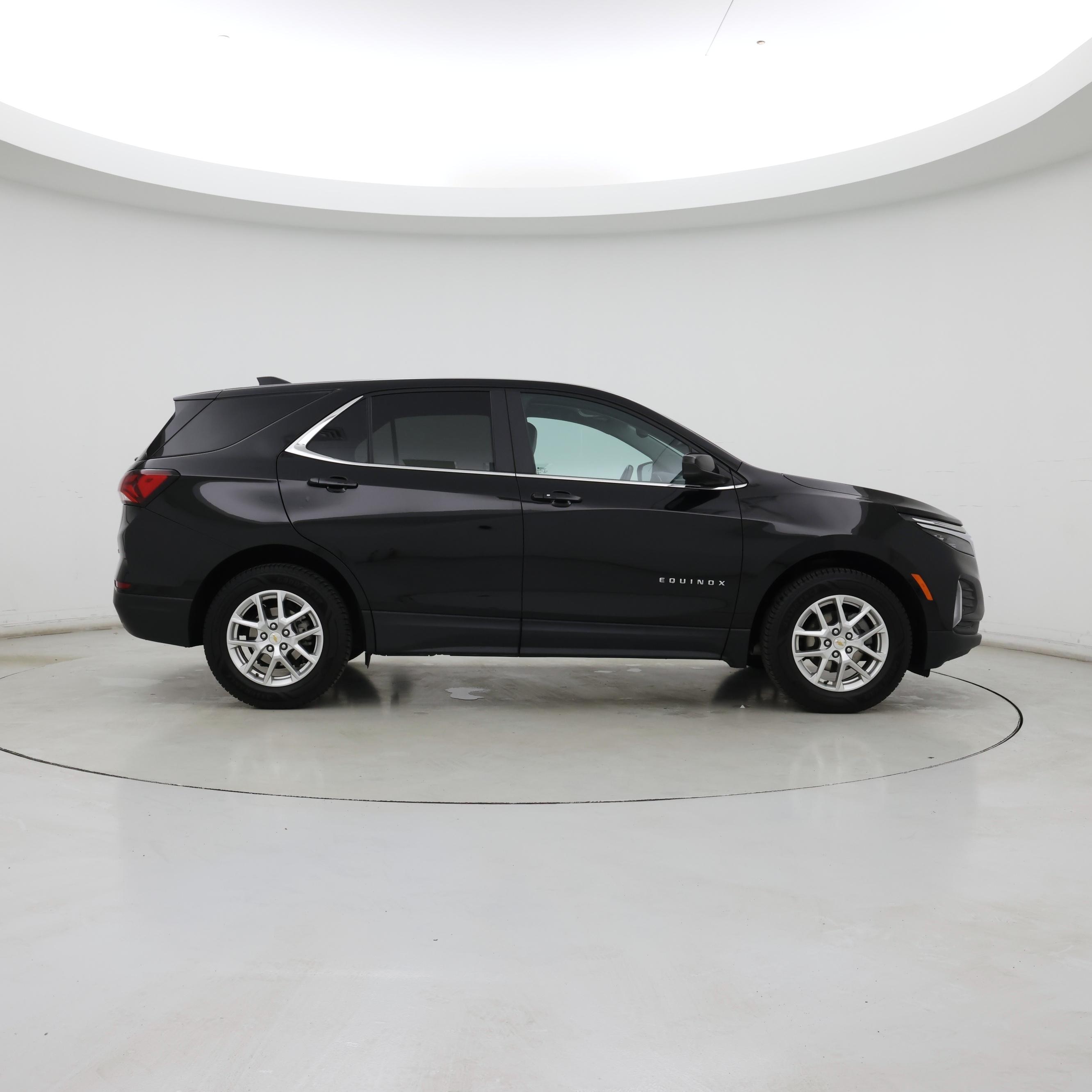 Thumbnail: 2022 Chevrolet Equinox - 7