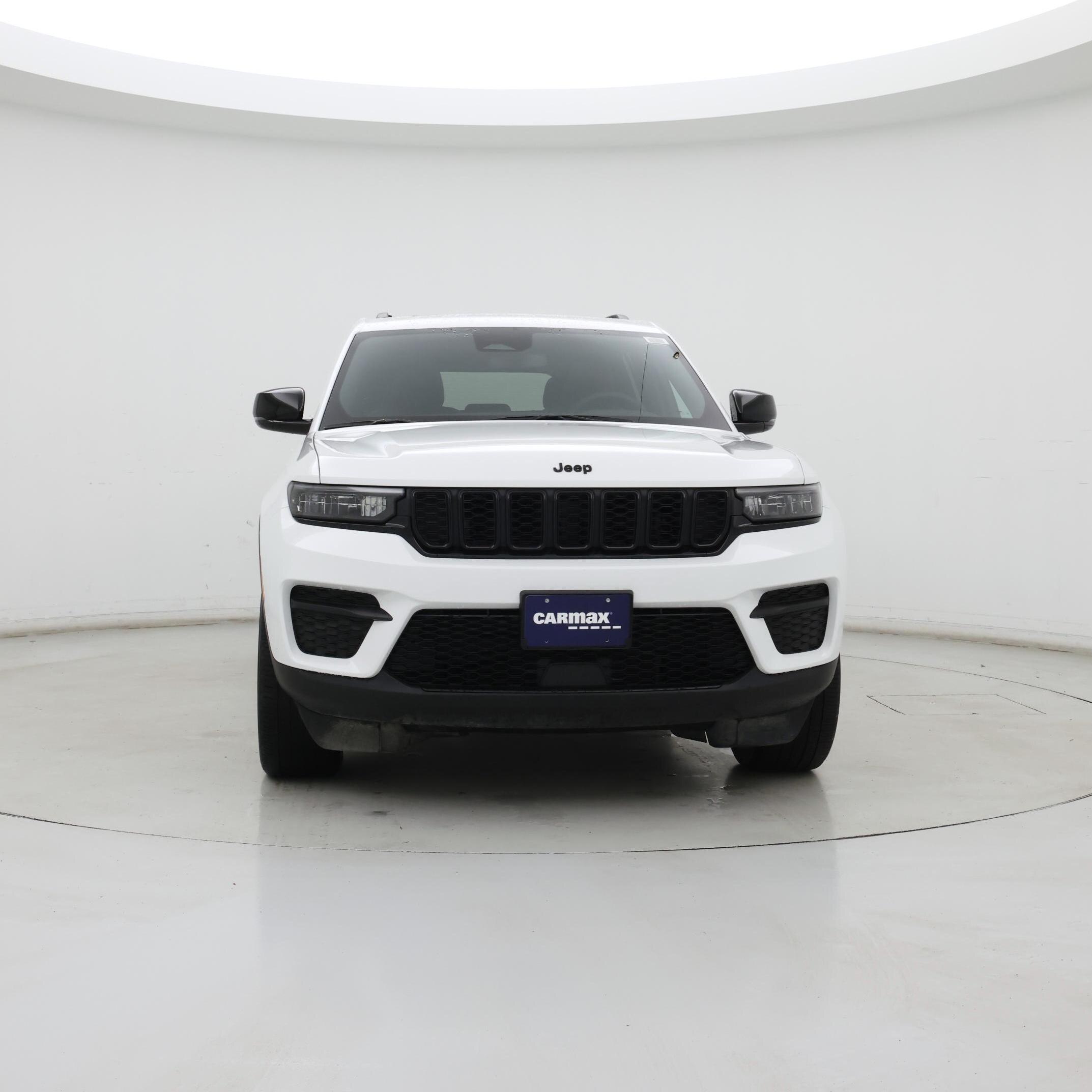 Thumbnail: 2023 Jeep Grand Cherokee - 5