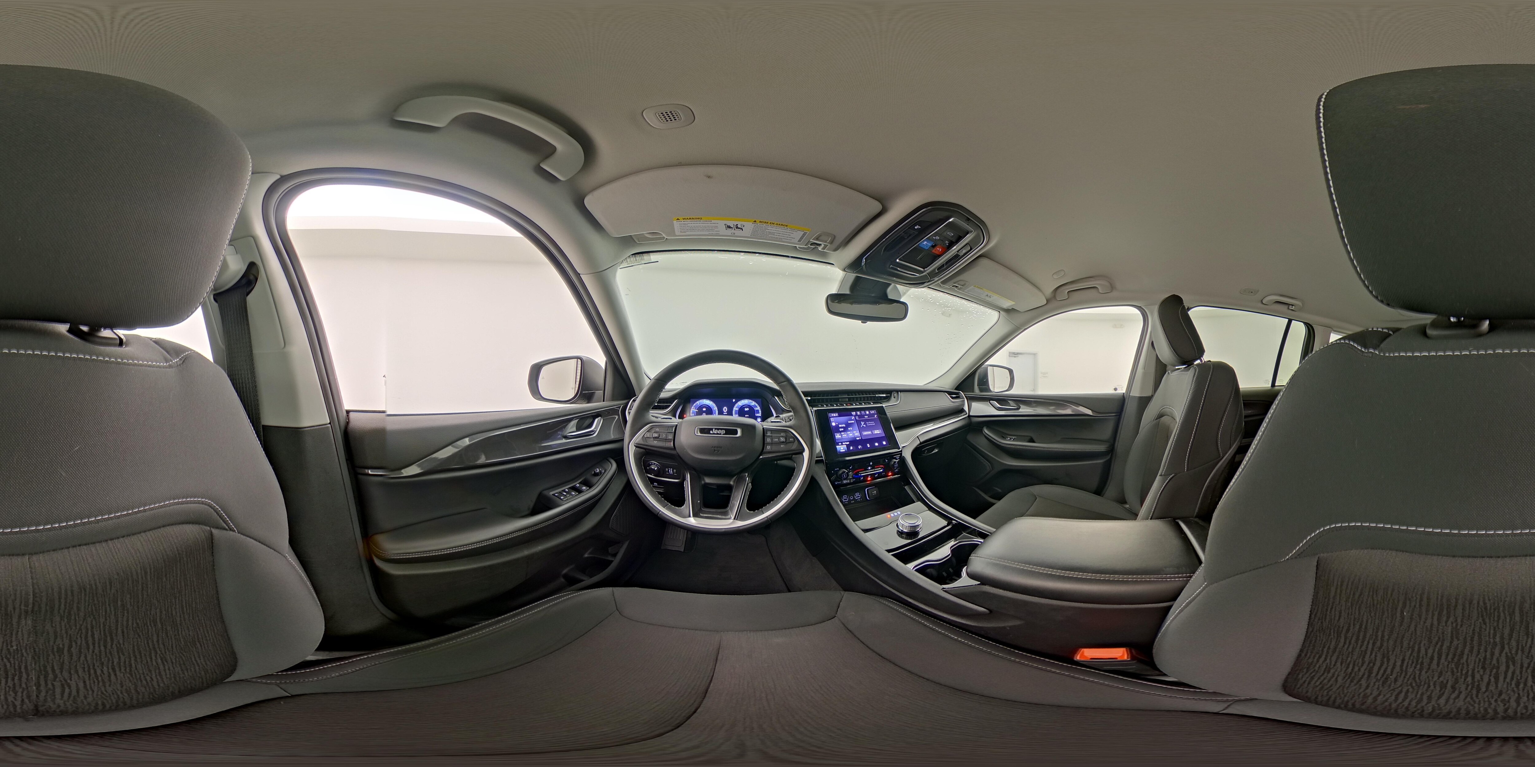 2023 Jeep Grand Cherokee Laredo - Photo 26