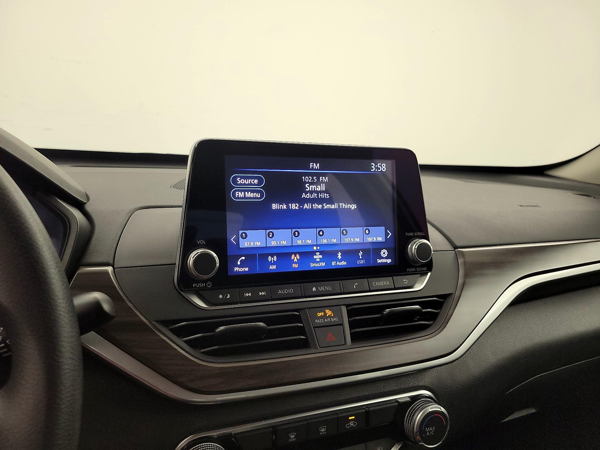 Thumbnail: 2024 Nissan Altima - 15