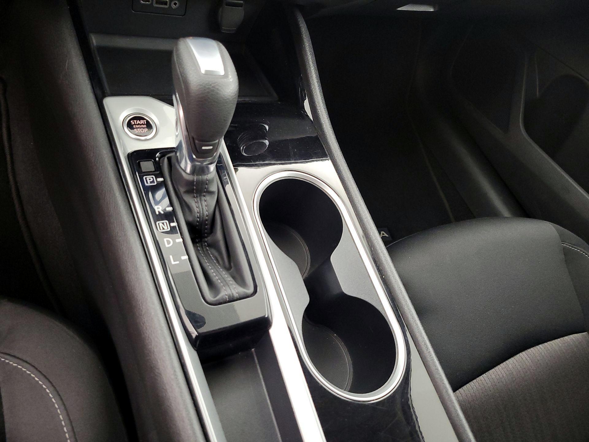 Thumbnail: 2024 Nissan Altima - 17