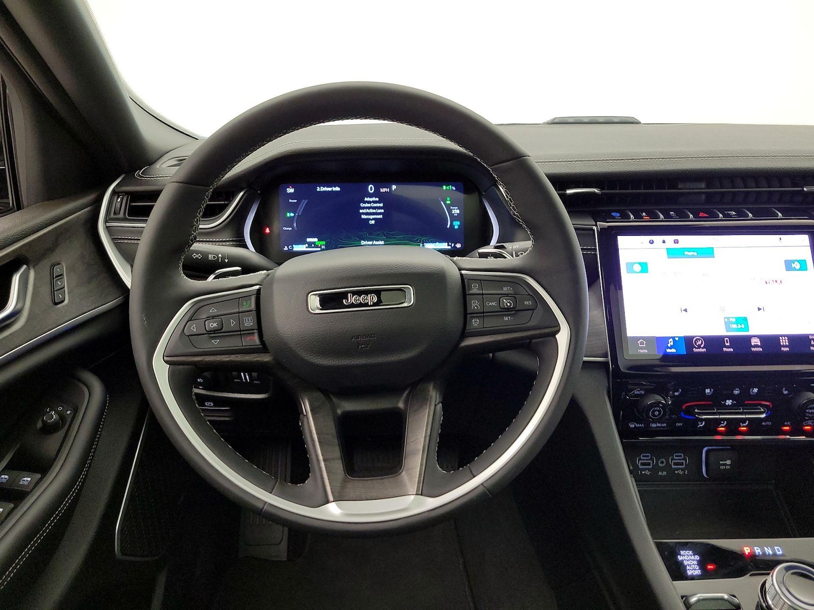 2024 Jeep Grand Cherokee Anniversary Edition 4xe - Photo 11