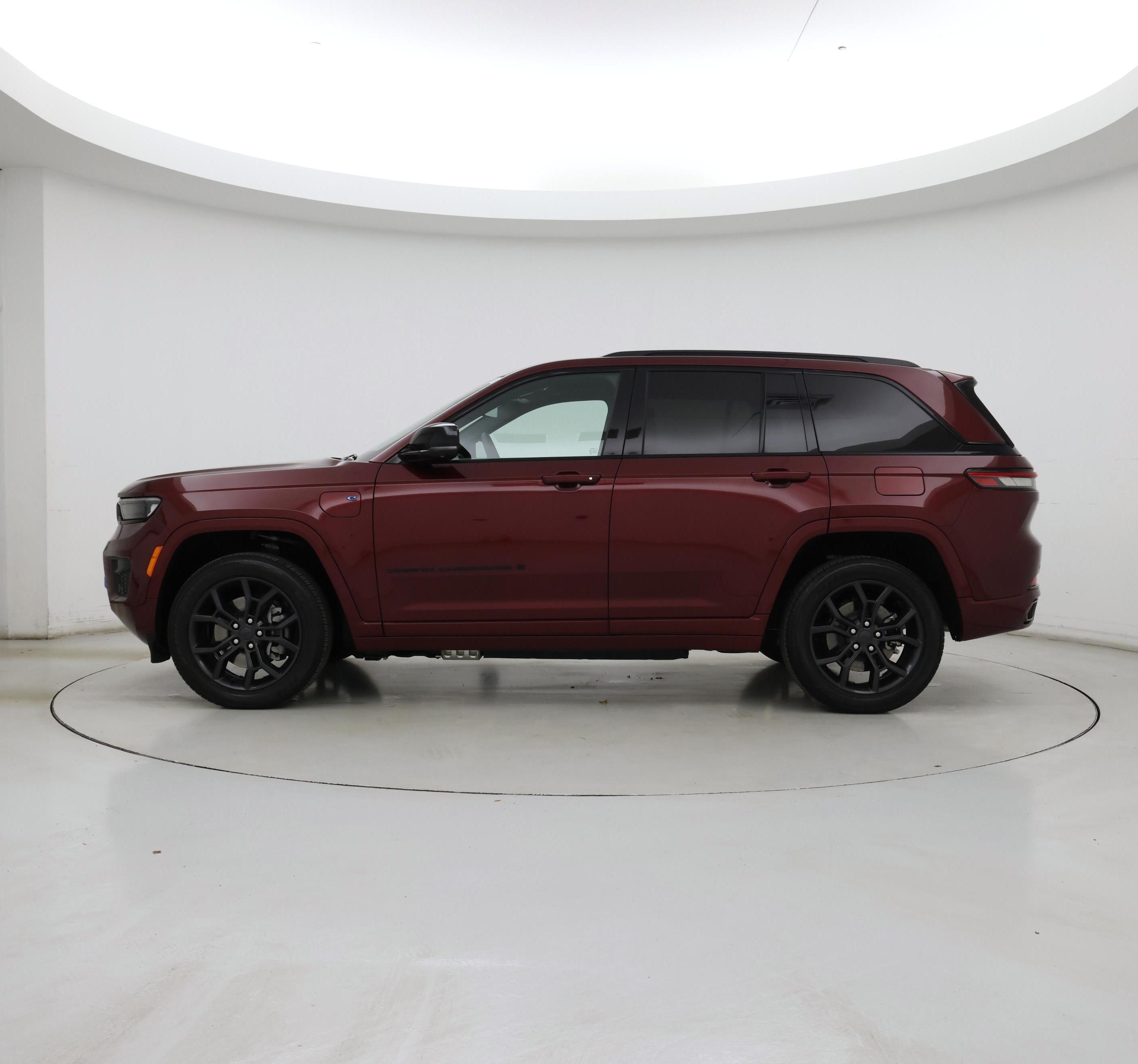 Thumbnail: 2024 Jeep Grand Cherokee - 3