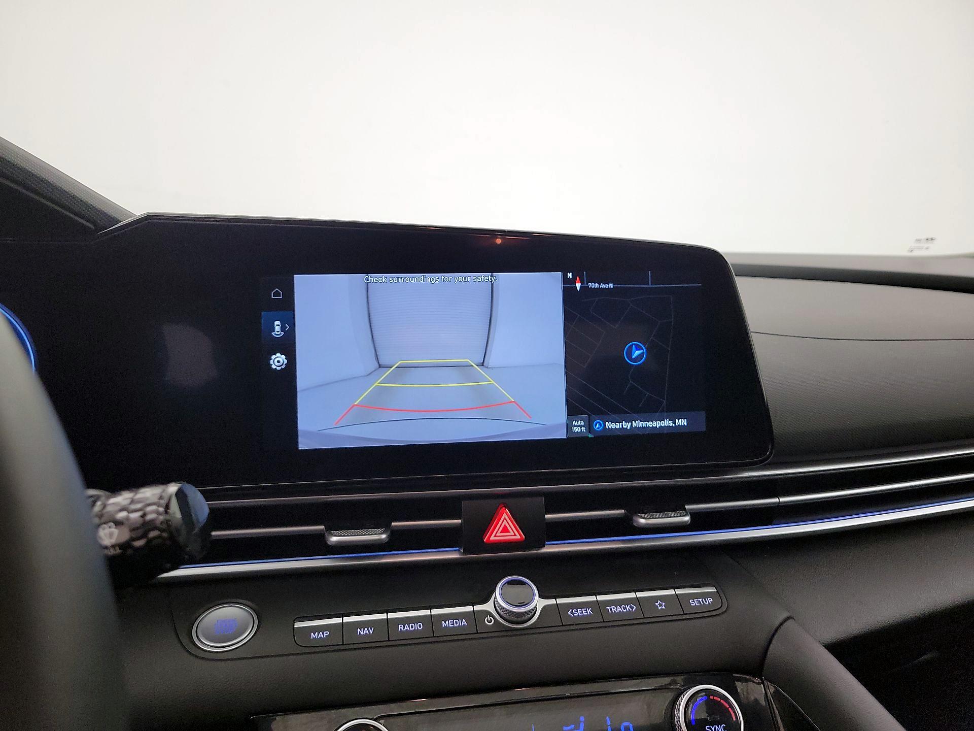 Thumbnail: 2025 Hyundai Elantra - 15