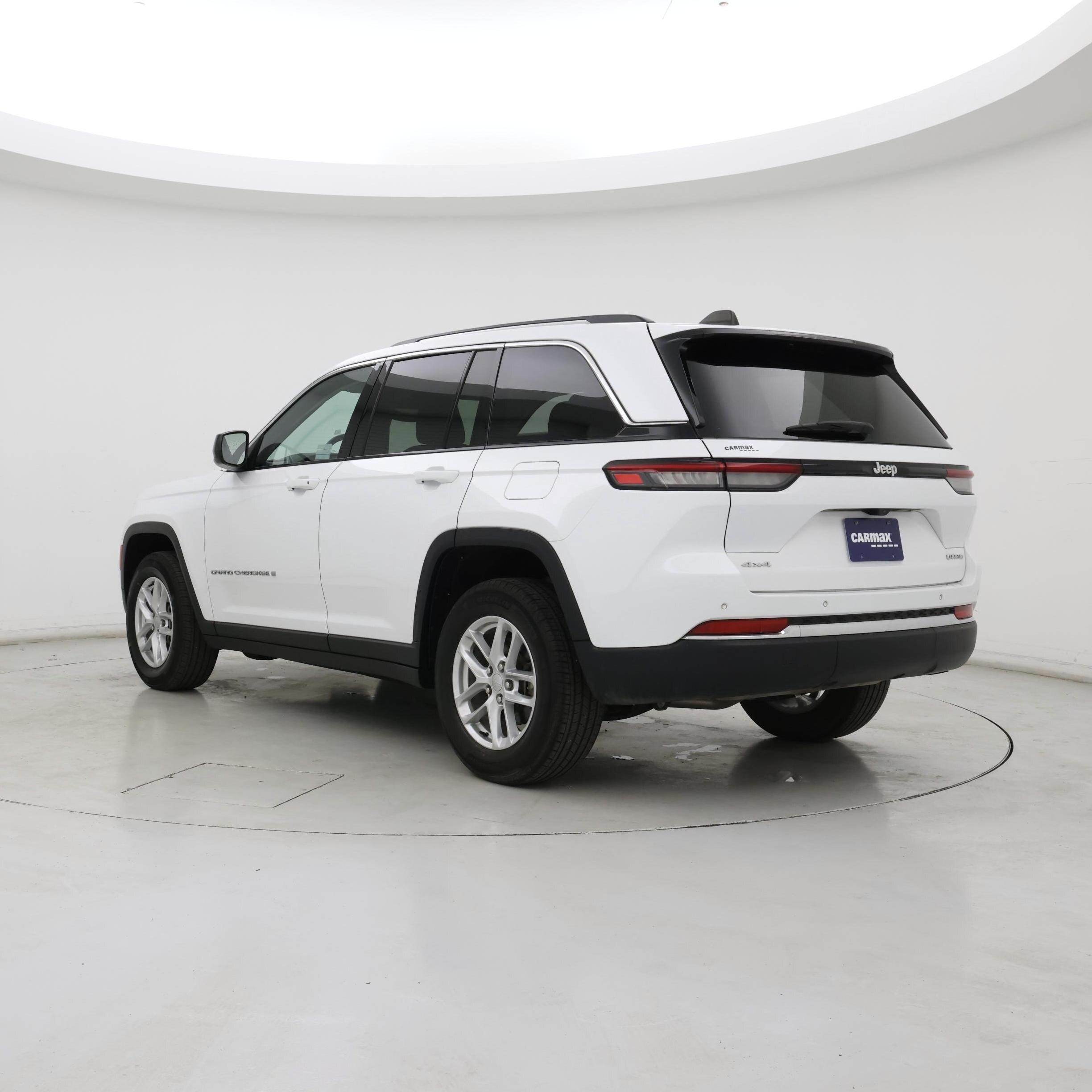 Thumbnail: 2023 Jeep Grand Cherokee - 2