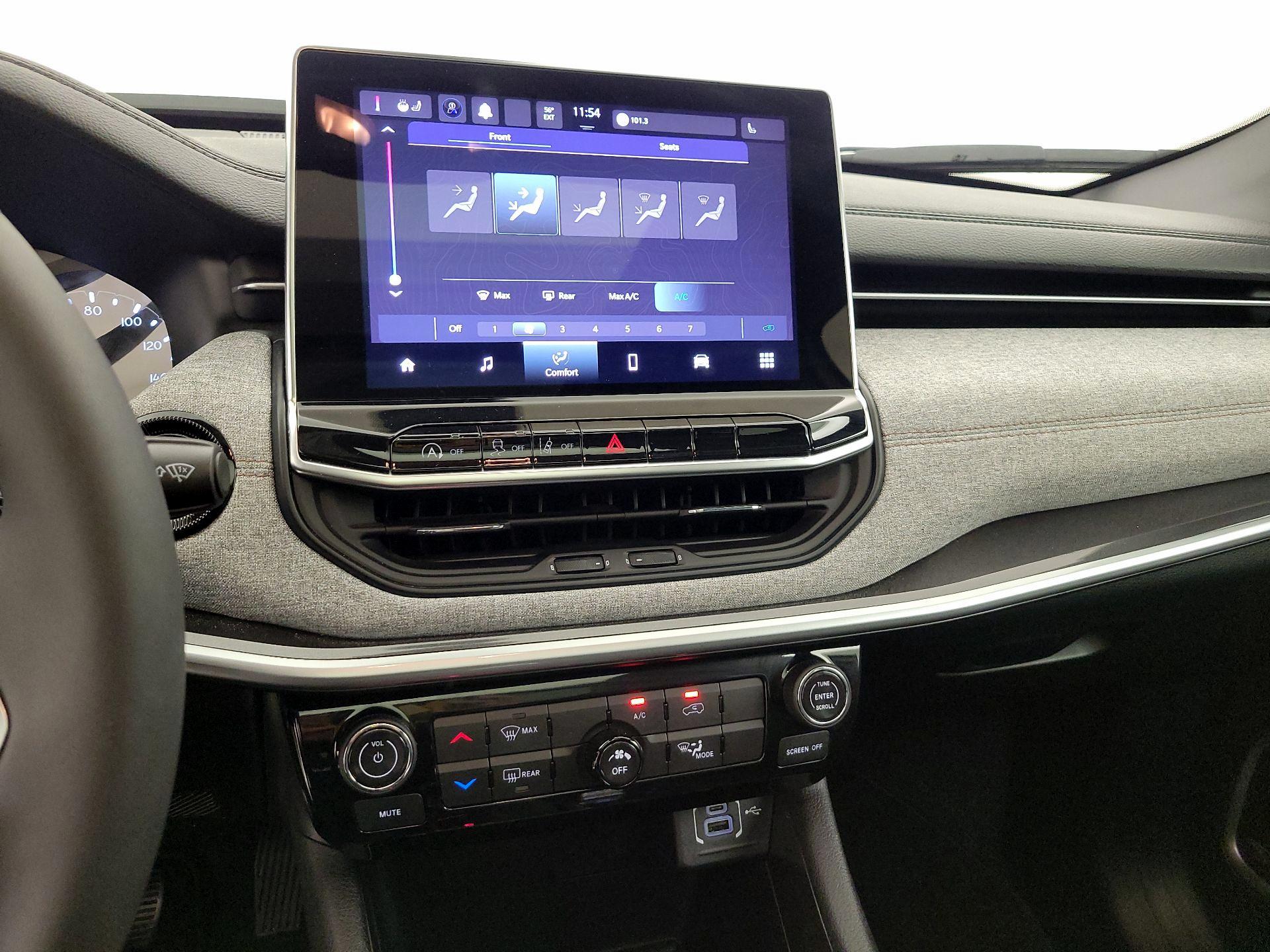 Thumbnail: 2024 Jeep Compass - 16