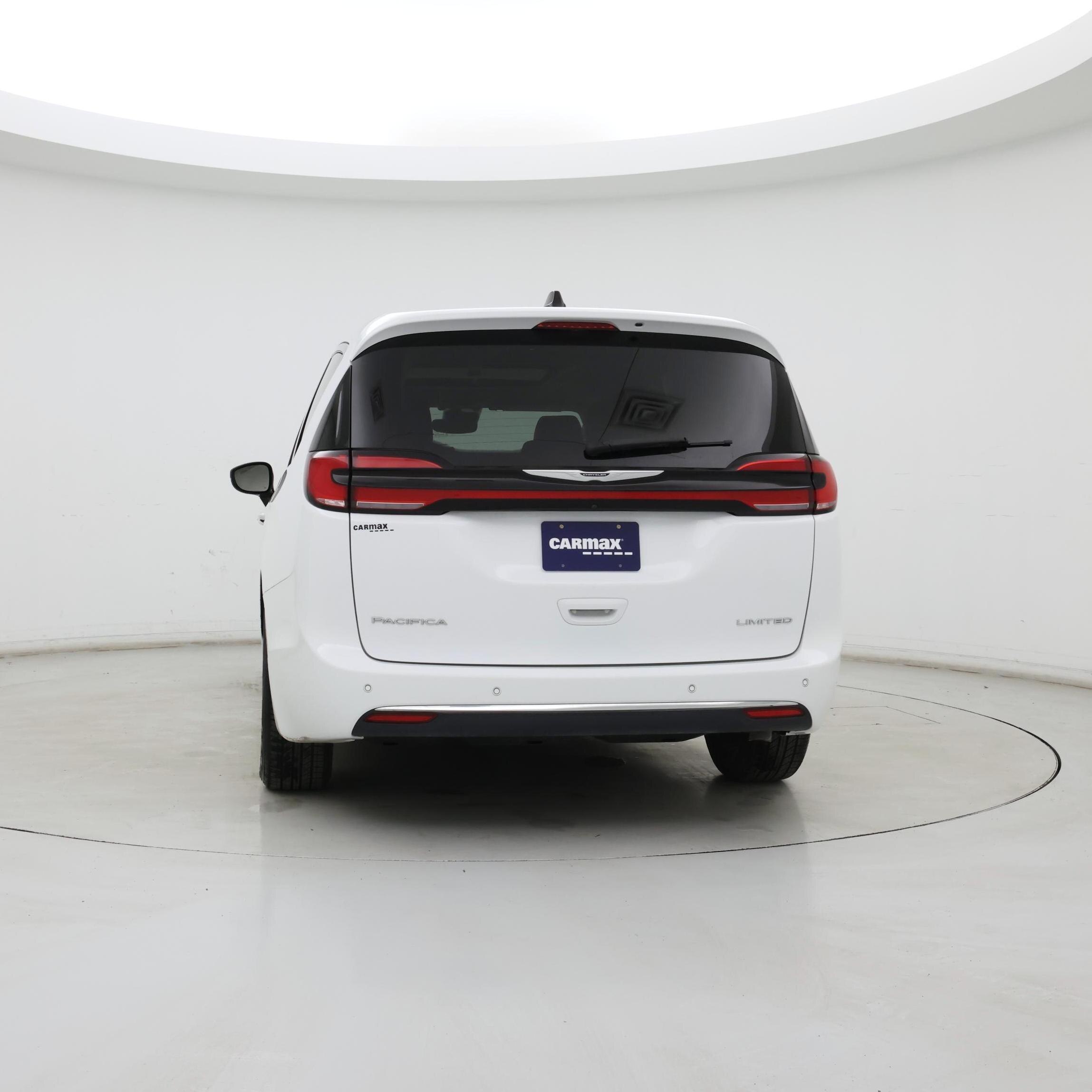 Thumbnail: 2024 Chrysler Pacifica - 6