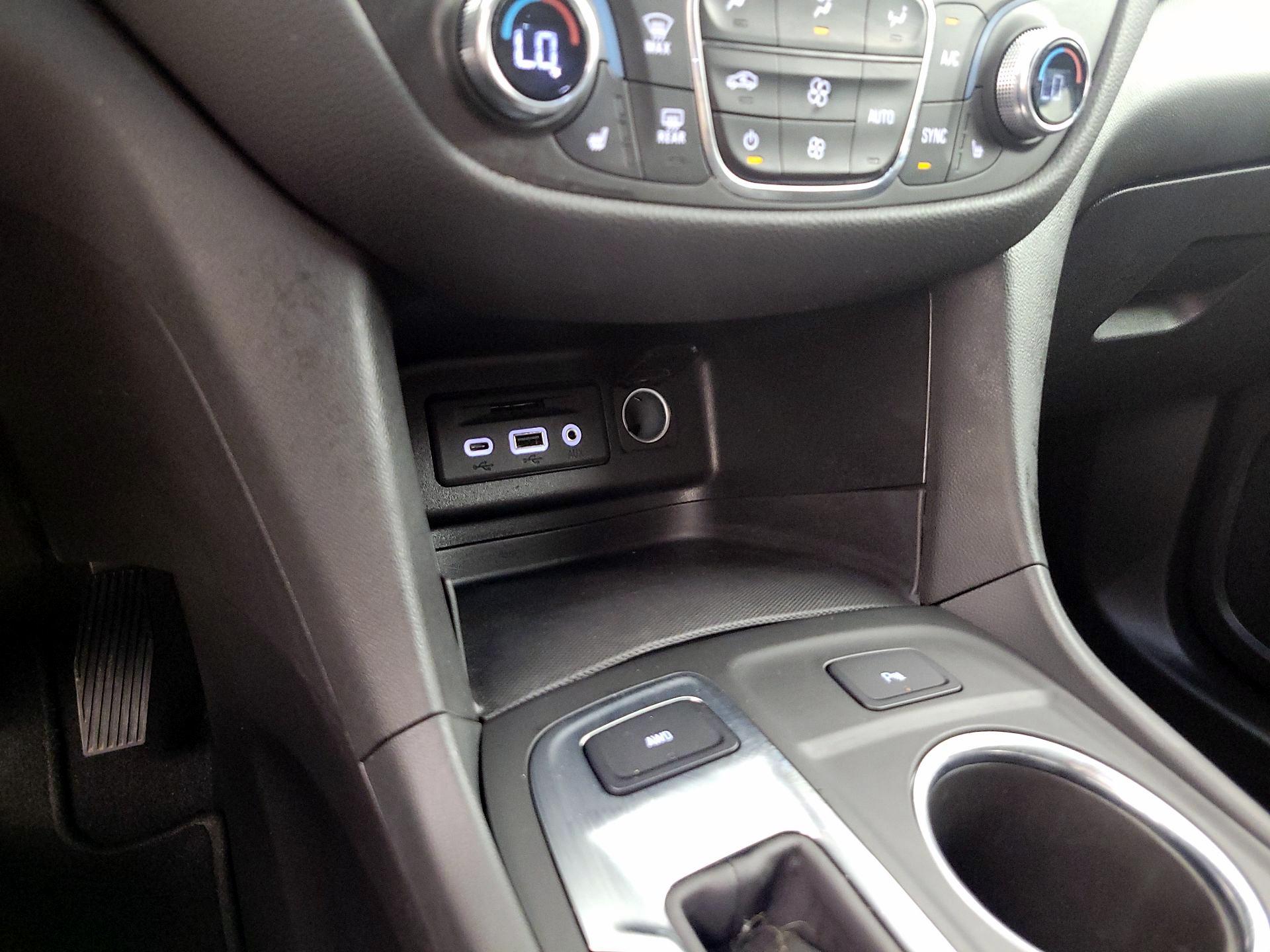 Thumbnail: 2023 Chevrolet Equinox - 19