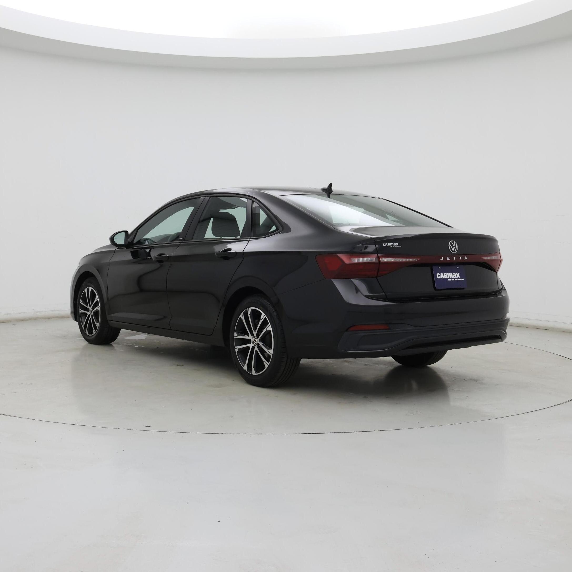 Thumbnail: 2025 Volkswagen Jetta - 2