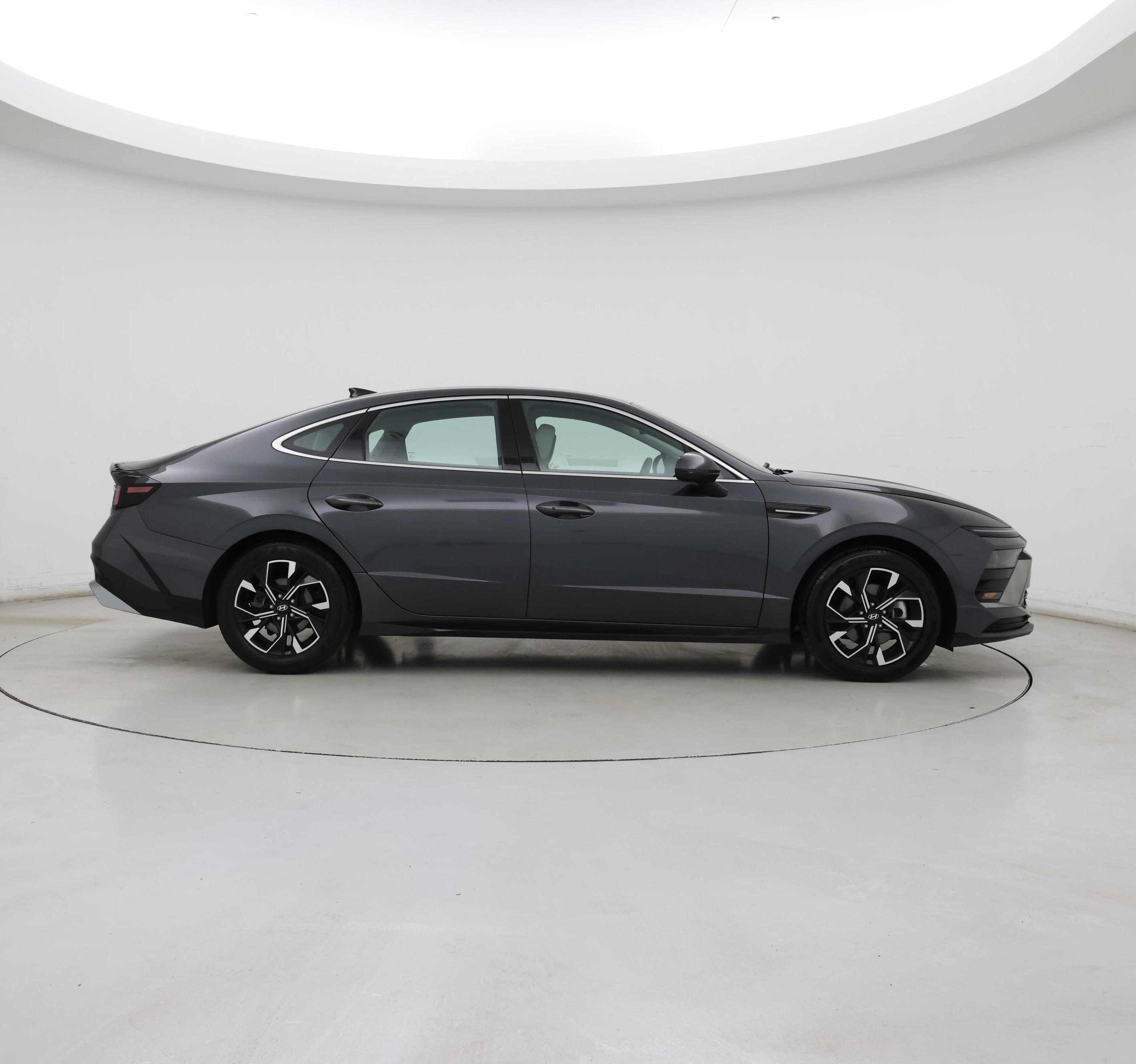 Thumbnail: 2025 Hyundai Sonata - 7
