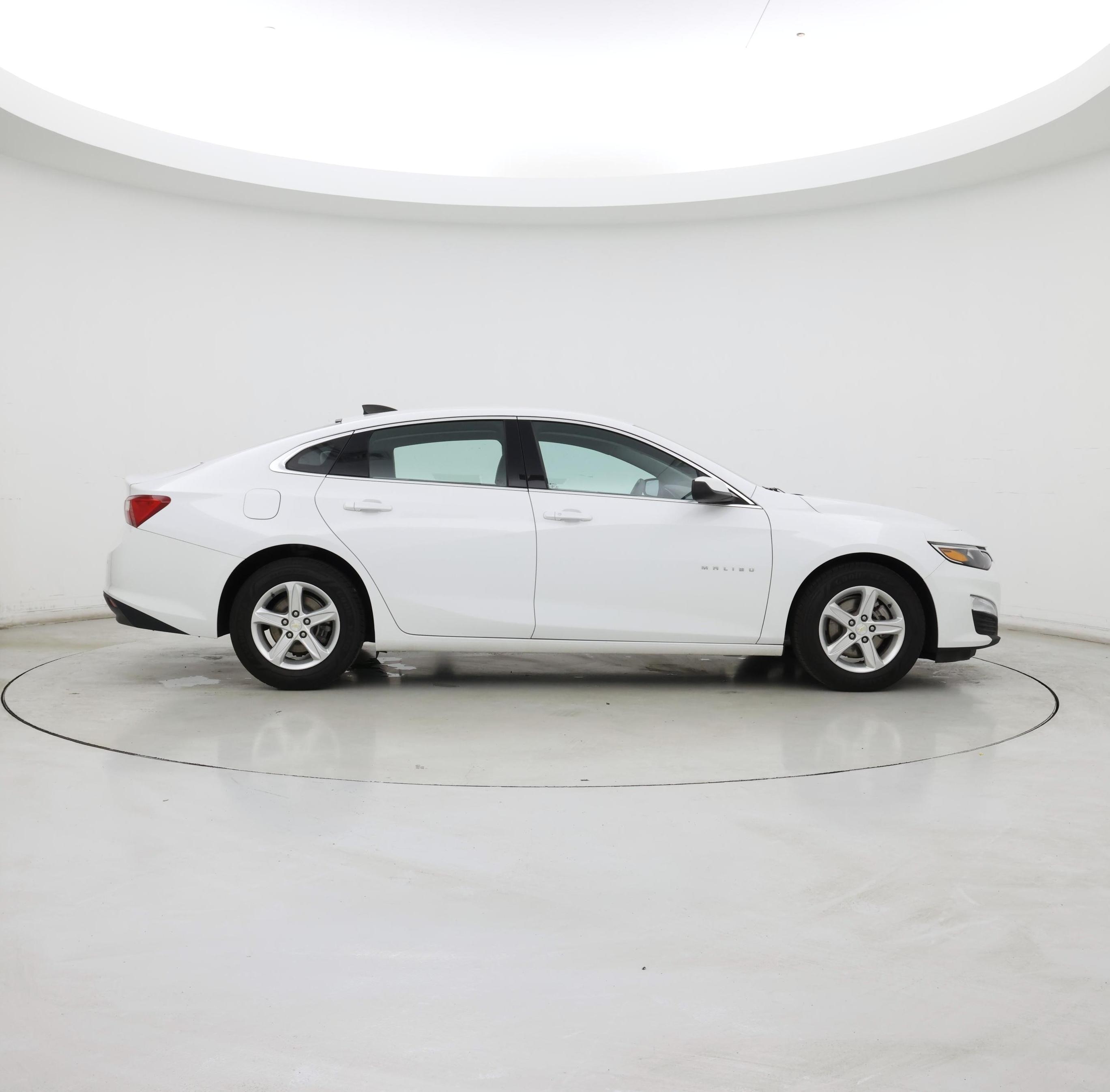 Thumbnail: 2022 Chevrolet Malibu - 7