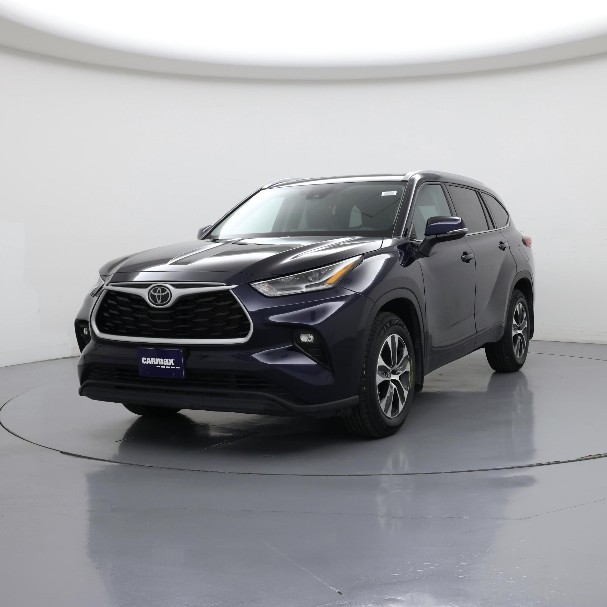 Thumbnail: 2021 Toyota Highlander - 4
