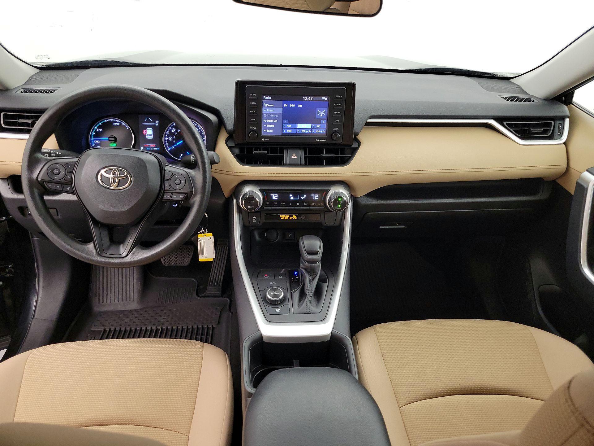 Thumbnail: 2022 Toyota RAV4 - 9