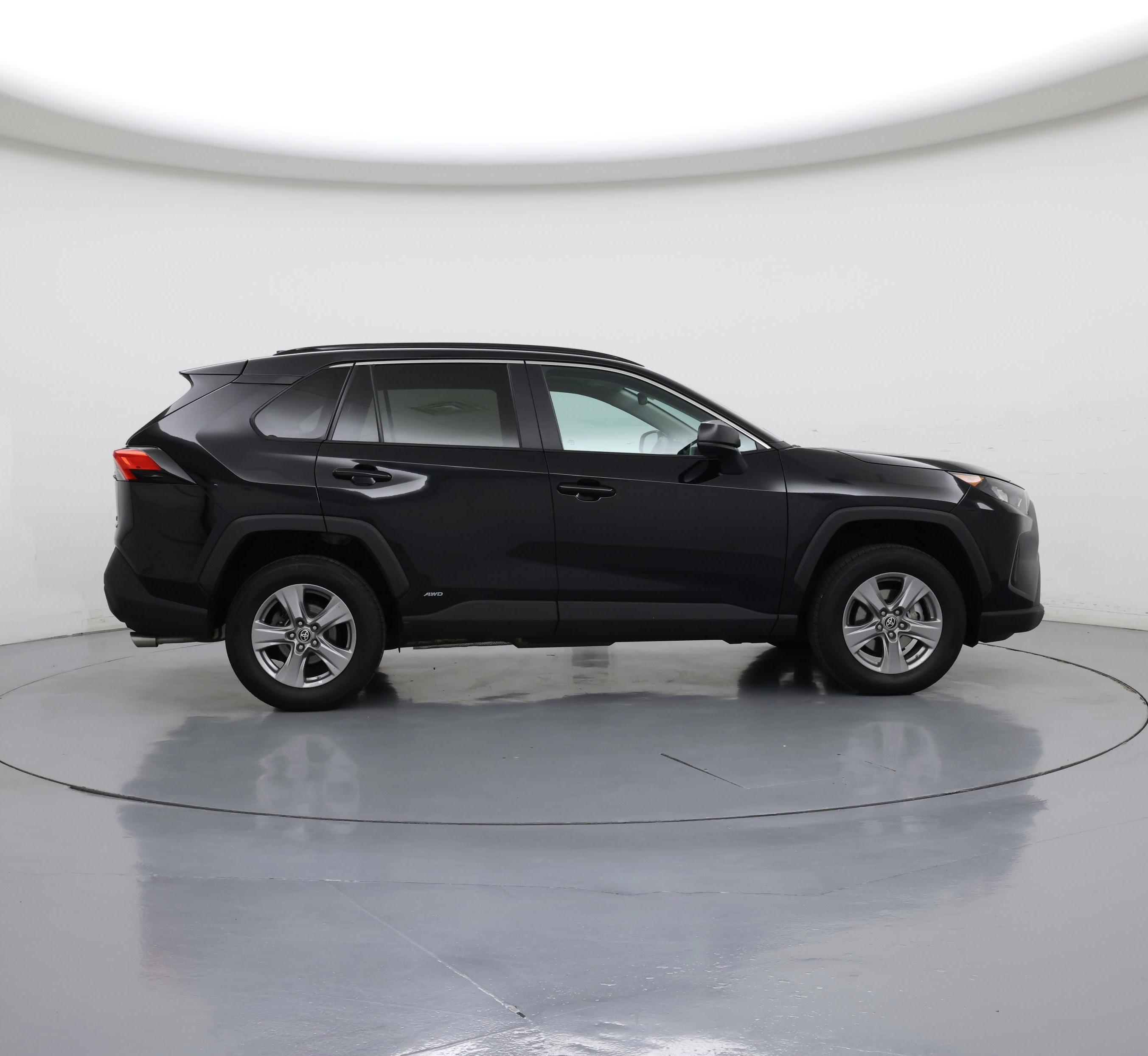 Thumbnail: 2022 Toyota RAV4 - 7
