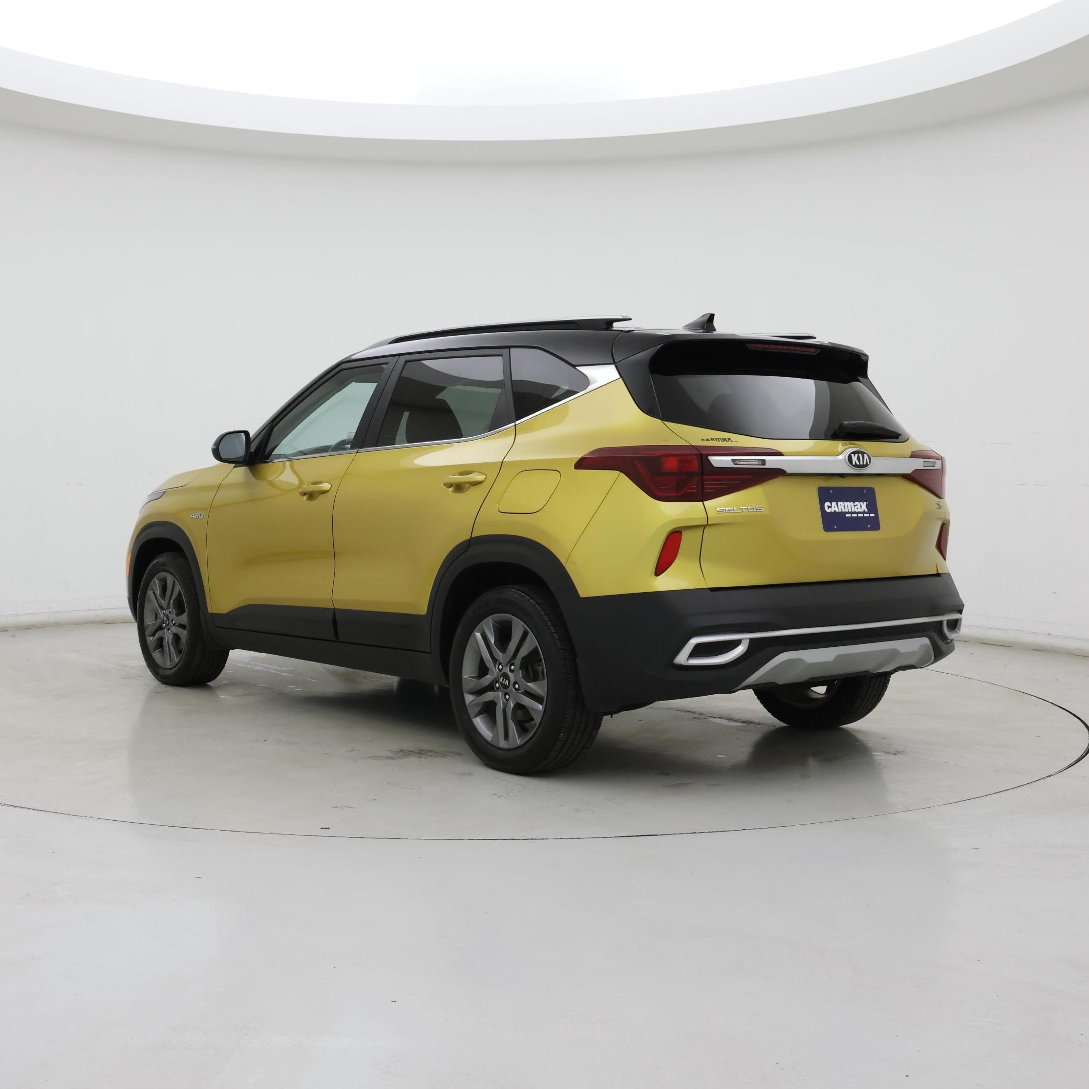 Thumbnail: 2021 Kia Seltos - 2