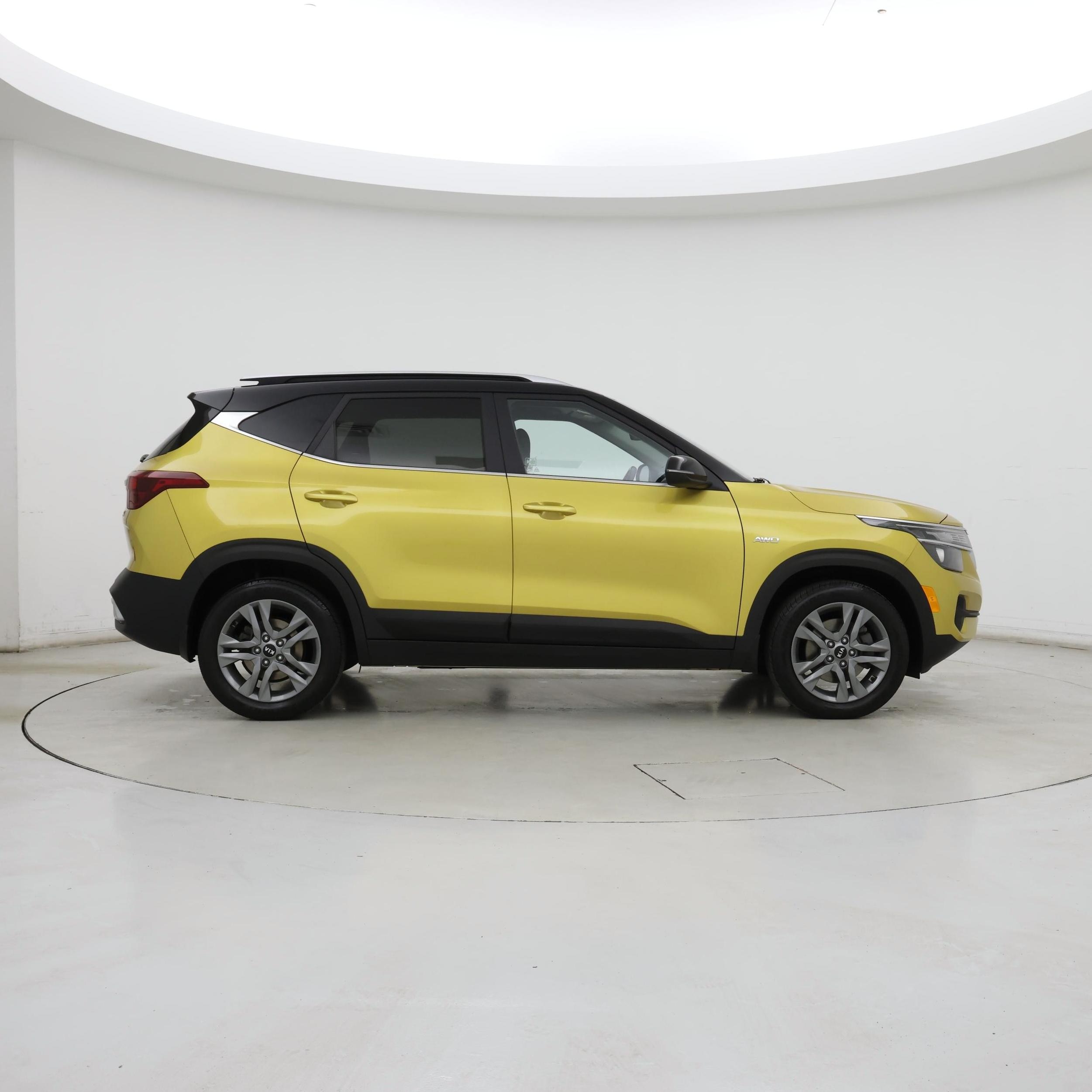 Thumbnail: 2021 Kia Seltos - 7