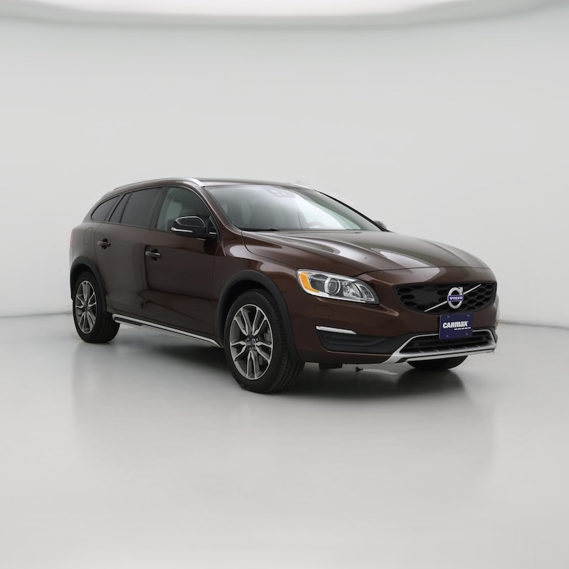 2017 Volvo V60 Cross Country T5 Platinum