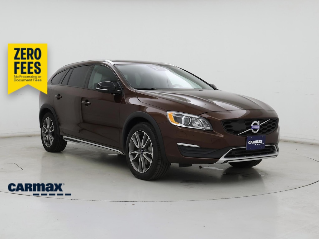 2017 Volvo V60 Cross Country T5 Platinum