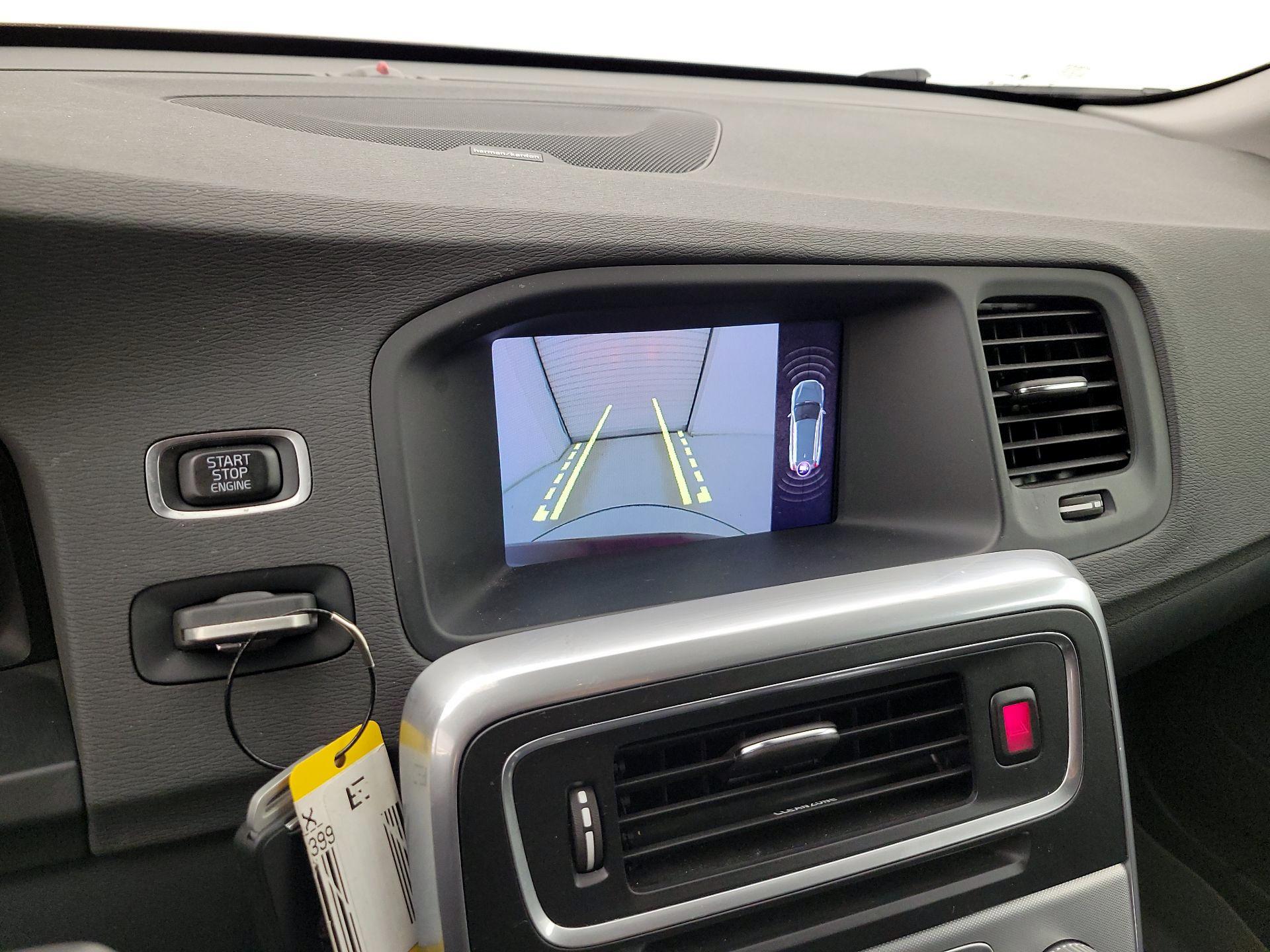 Thumbnail: 2017 Volvo S60 - 15