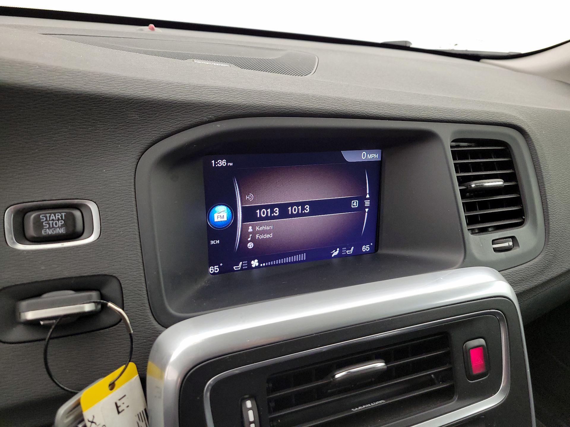 Thumbnail: 2017 Volvo S60 - 16