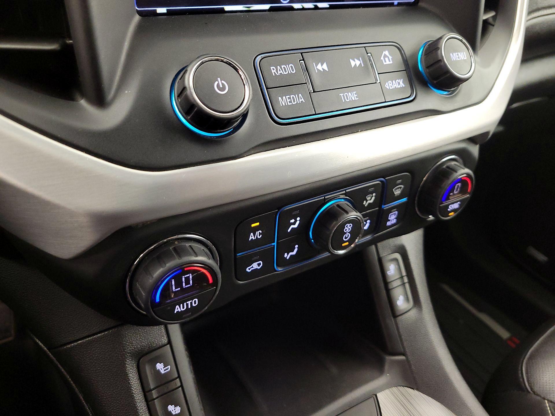 Thumbnail: 2019 GMC Acadia - 17
