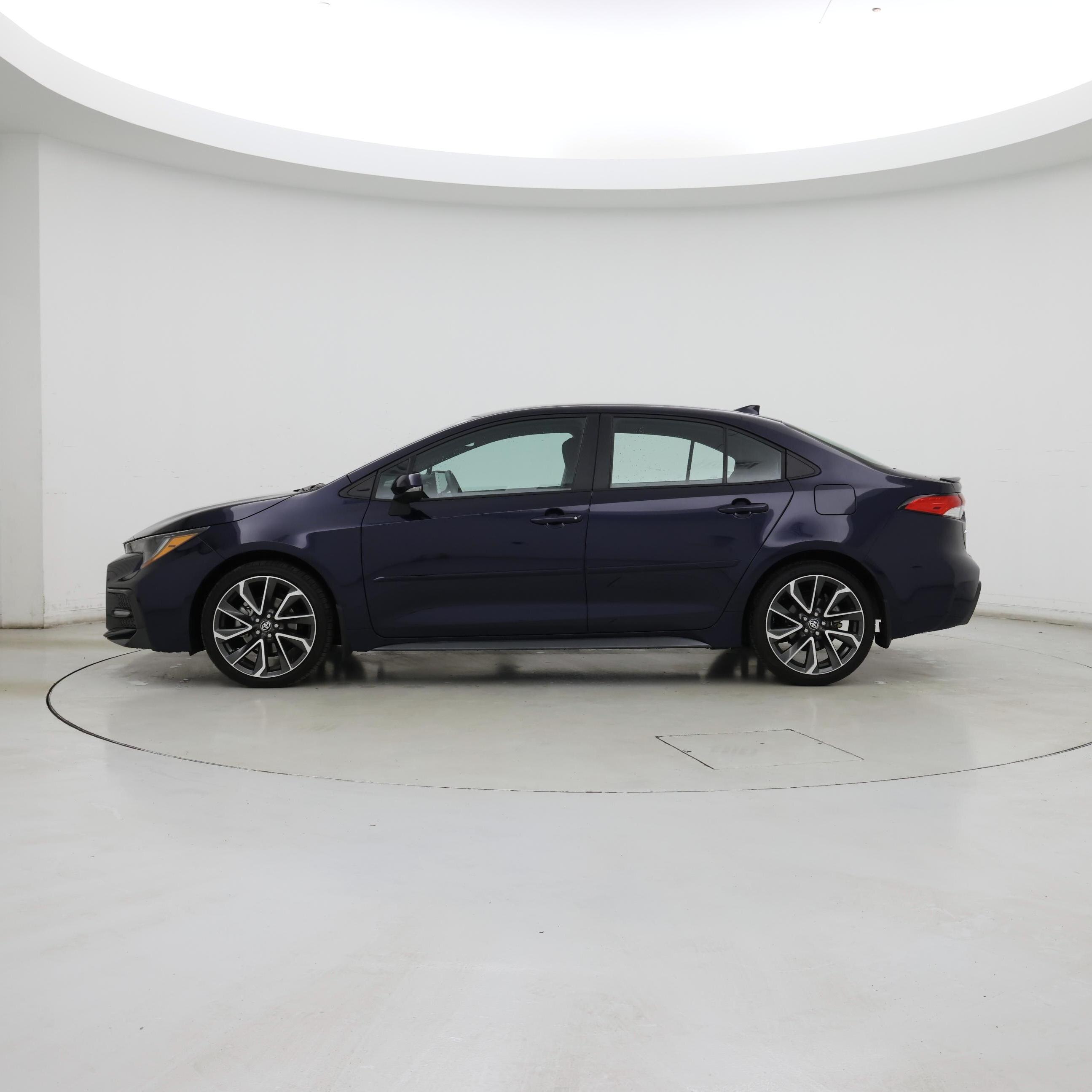 Thumbnail: 2022 Toyota Corolla - 3