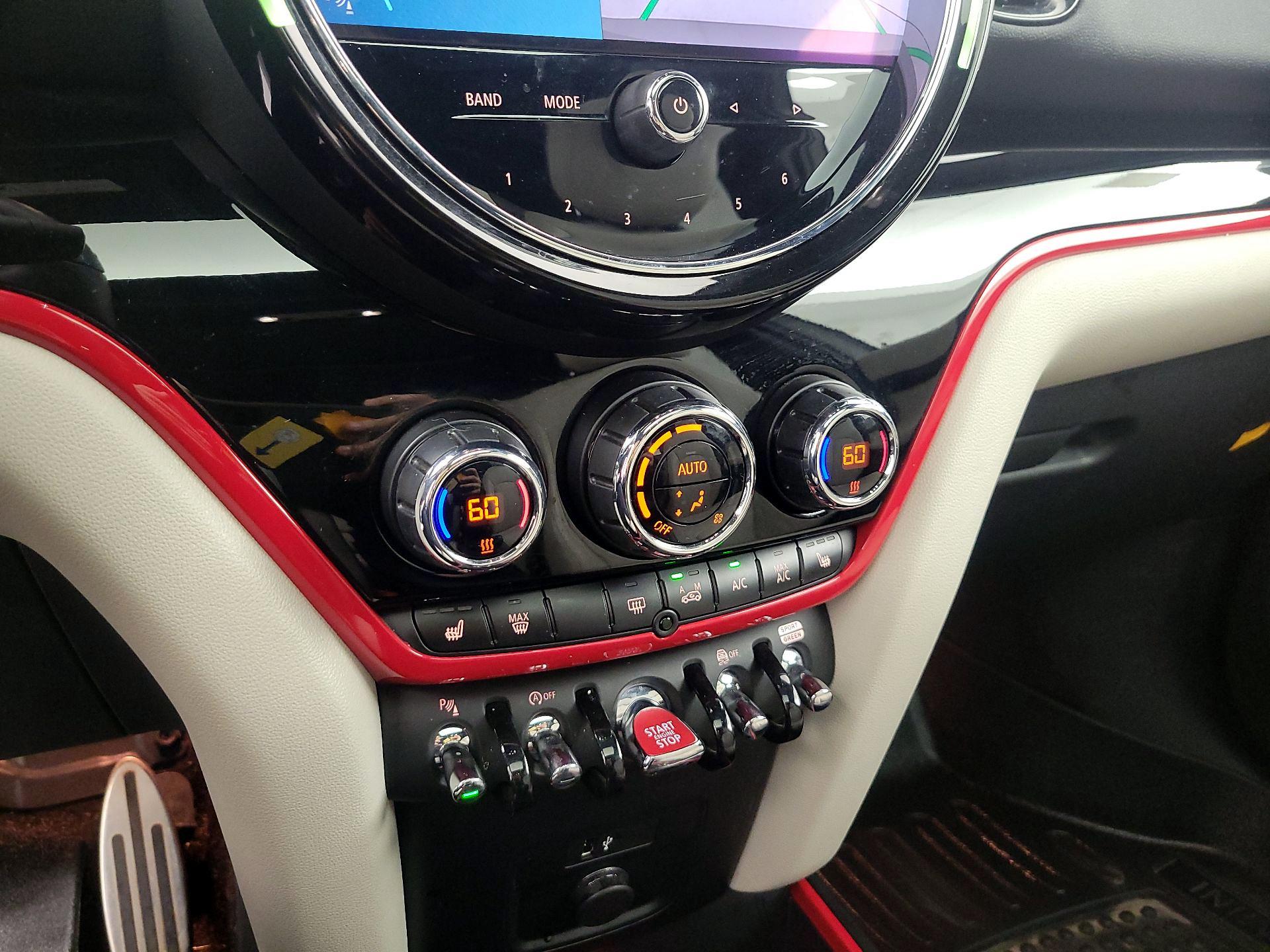 Thumbnail: 2024 MINI Cooper Countryman - 17
