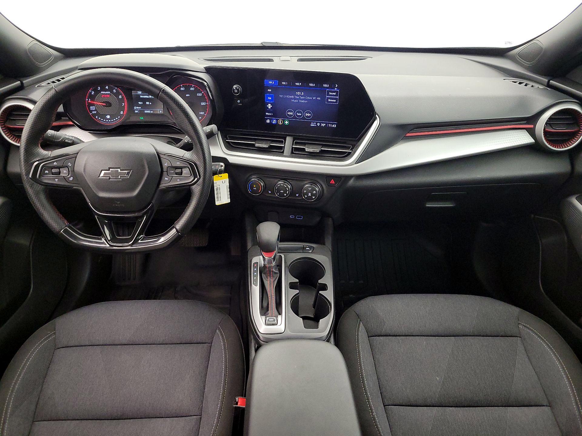 Thumbnail: 2024 Chevrolet Trax - 9
