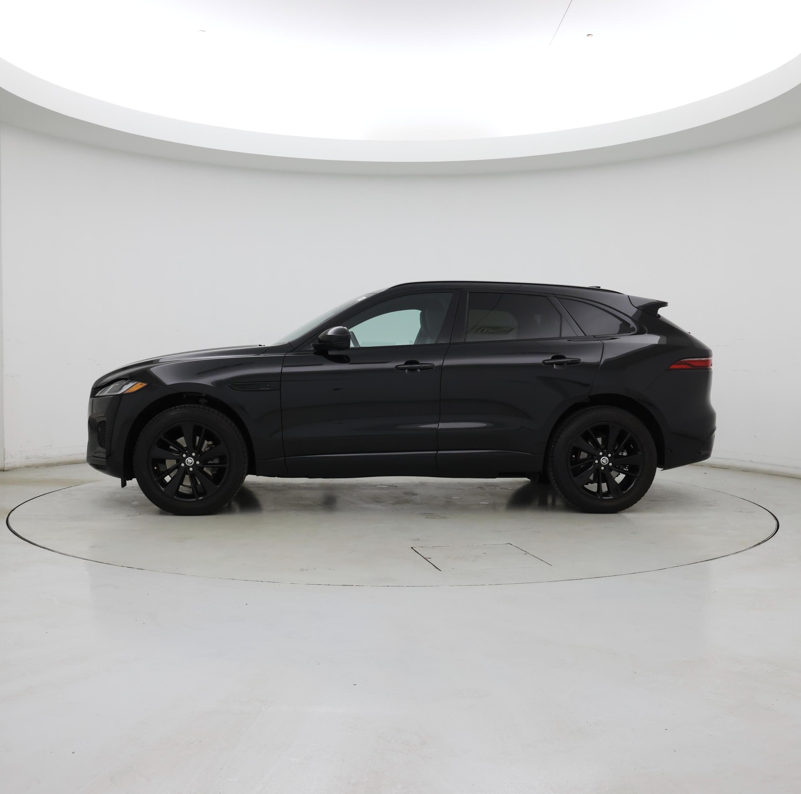 Thumbnail: 2024 Jaguar F-Pace - 3