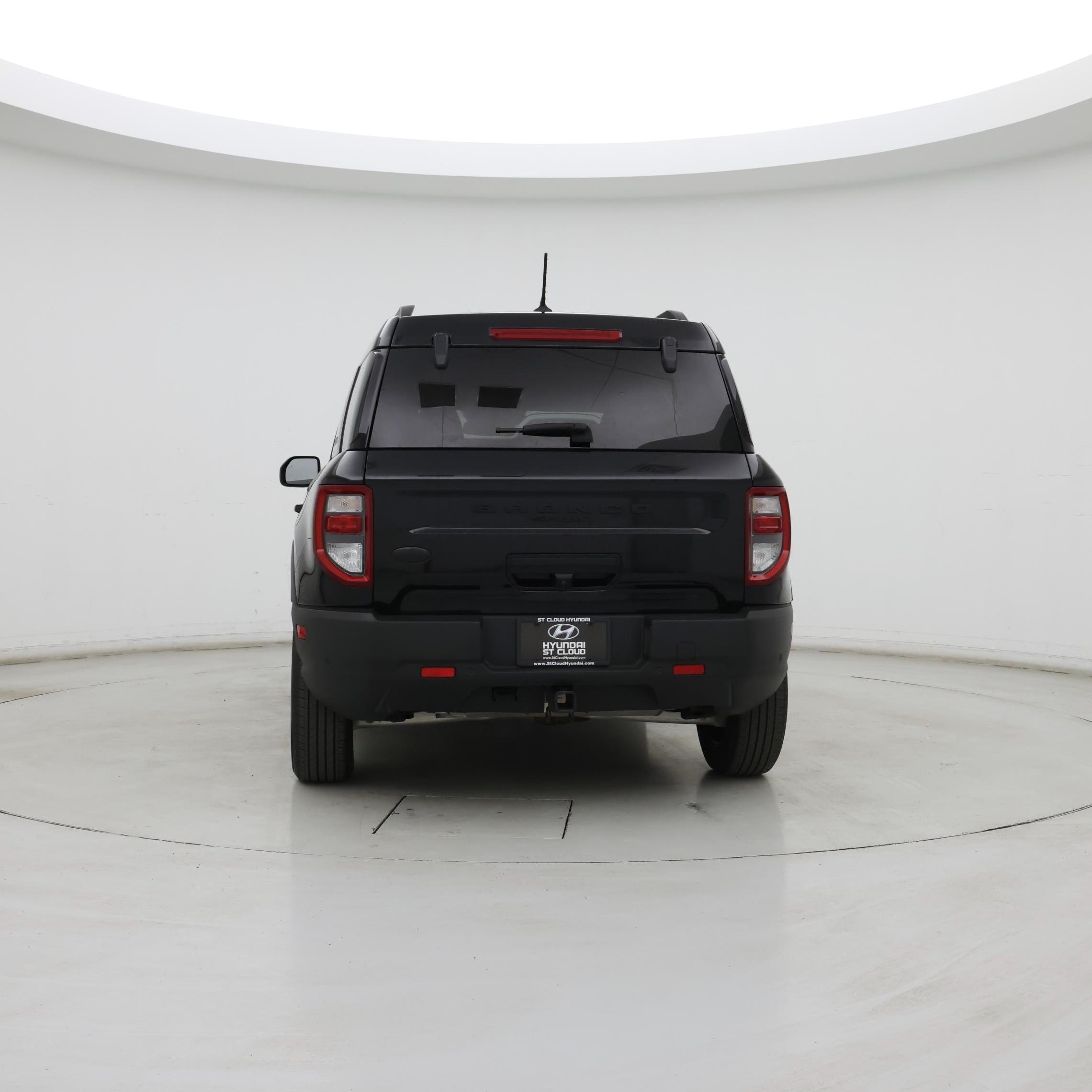 Thumbnail: 2022 Ford Bronco Sport - 6