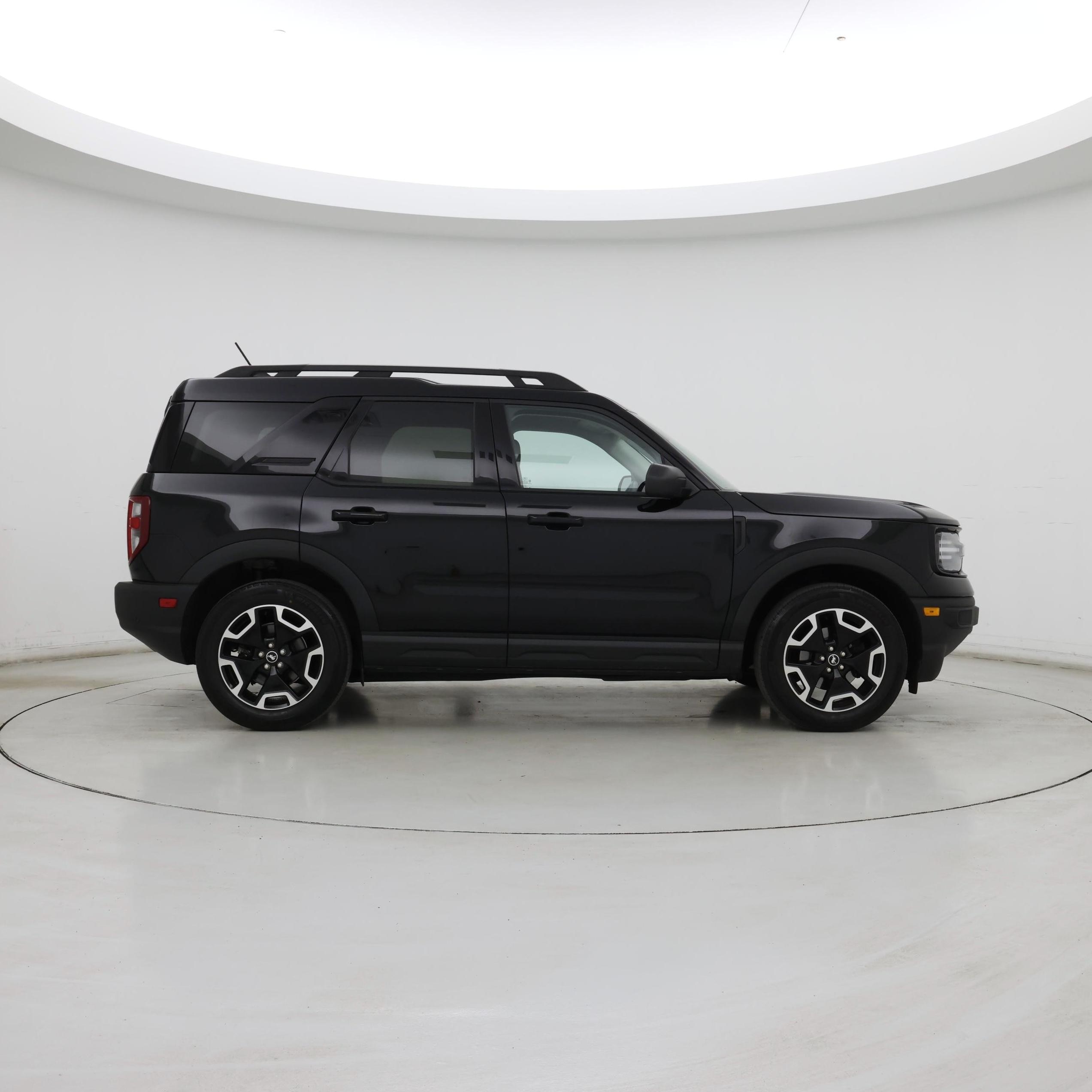 Thumbnail: 2022 Ford Bronco Sport - 7