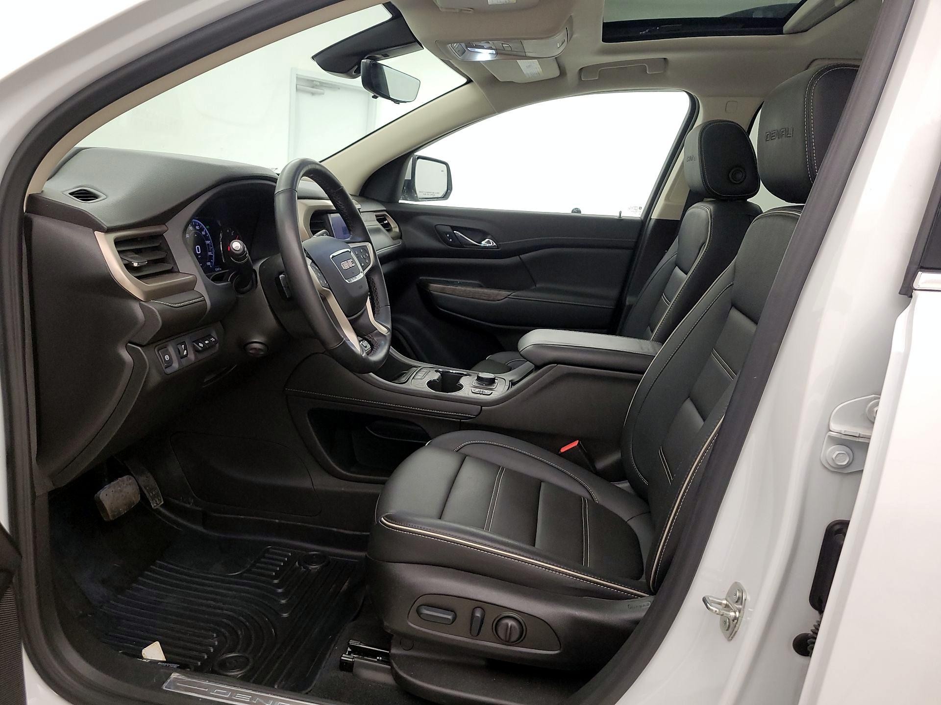 Thumbnail: 2023 GMC Acadia - 11