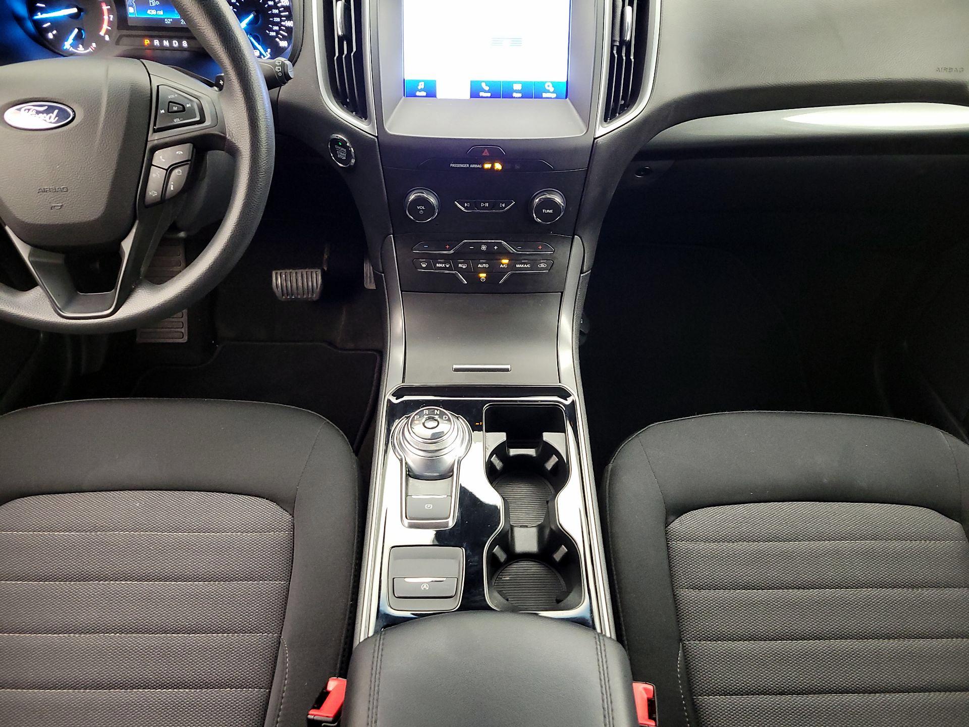 Thumbnail: 2020 Ford Edge - 17