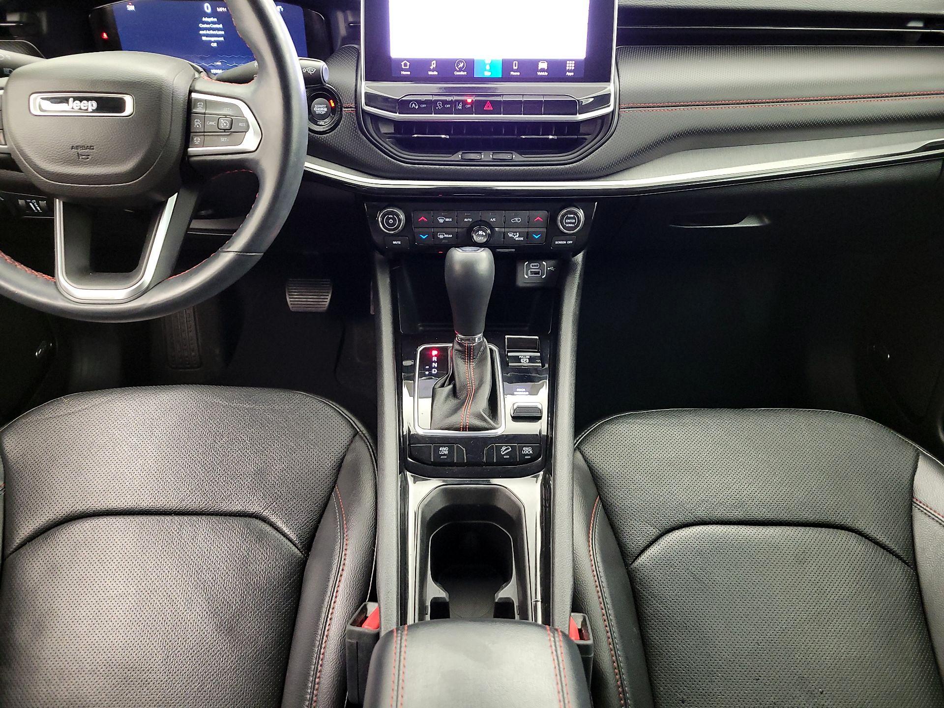 Thumbnail: 2022 Jeep Compass - 18