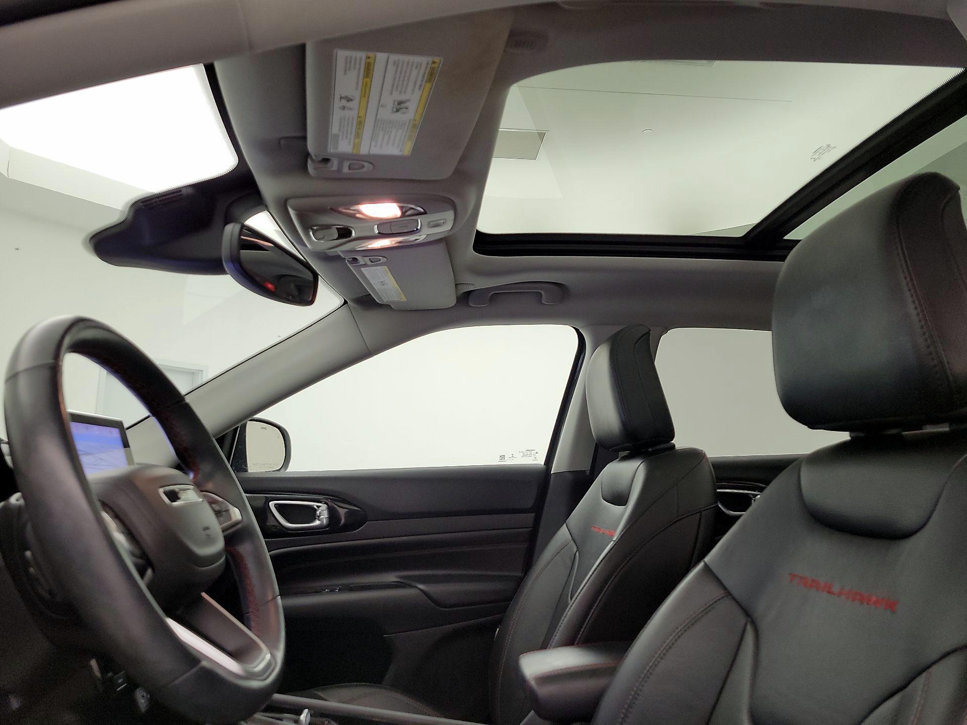Thumbnail: 2022 Jeep Compass - 20