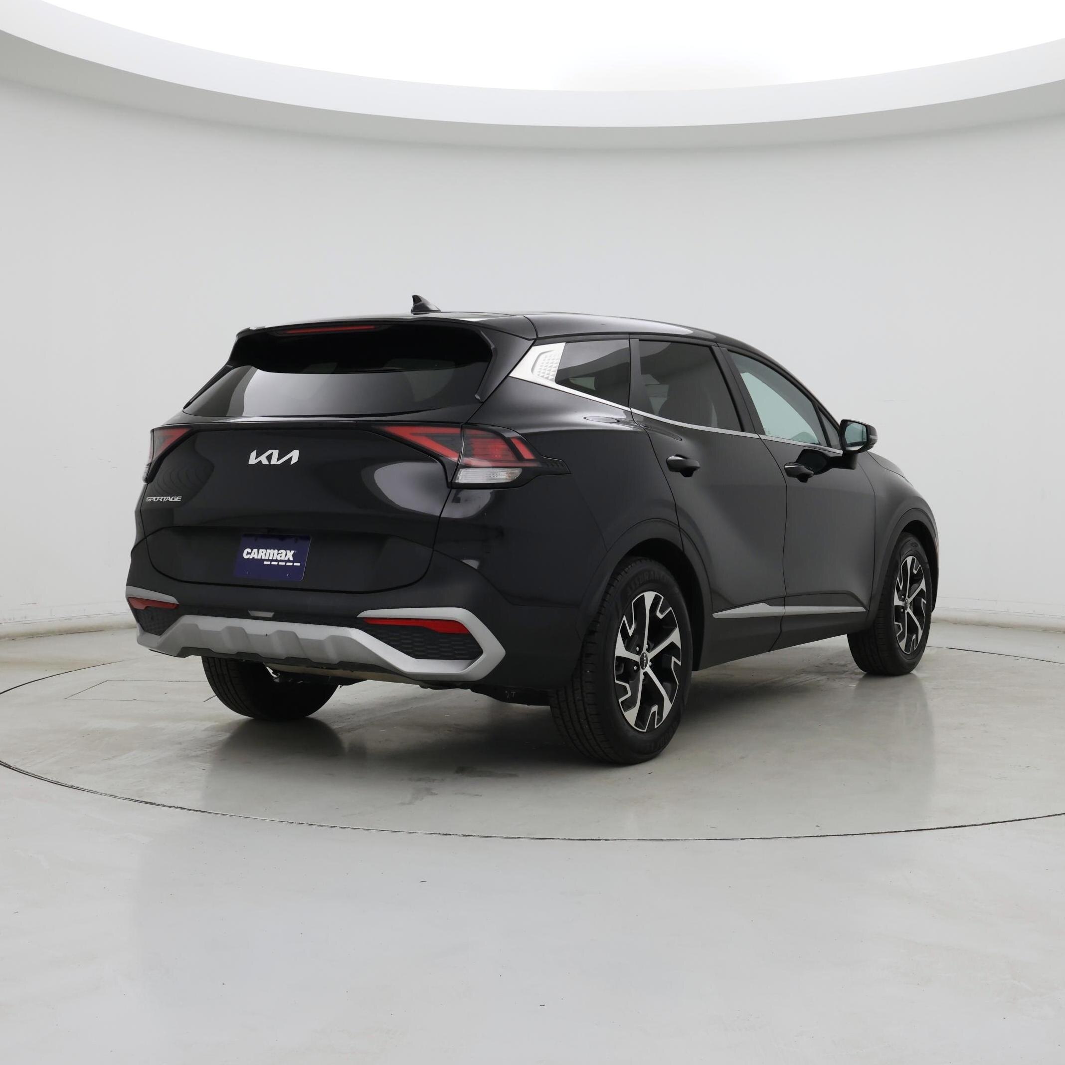 Thumbnail: 2023 Kia Sportage - 8