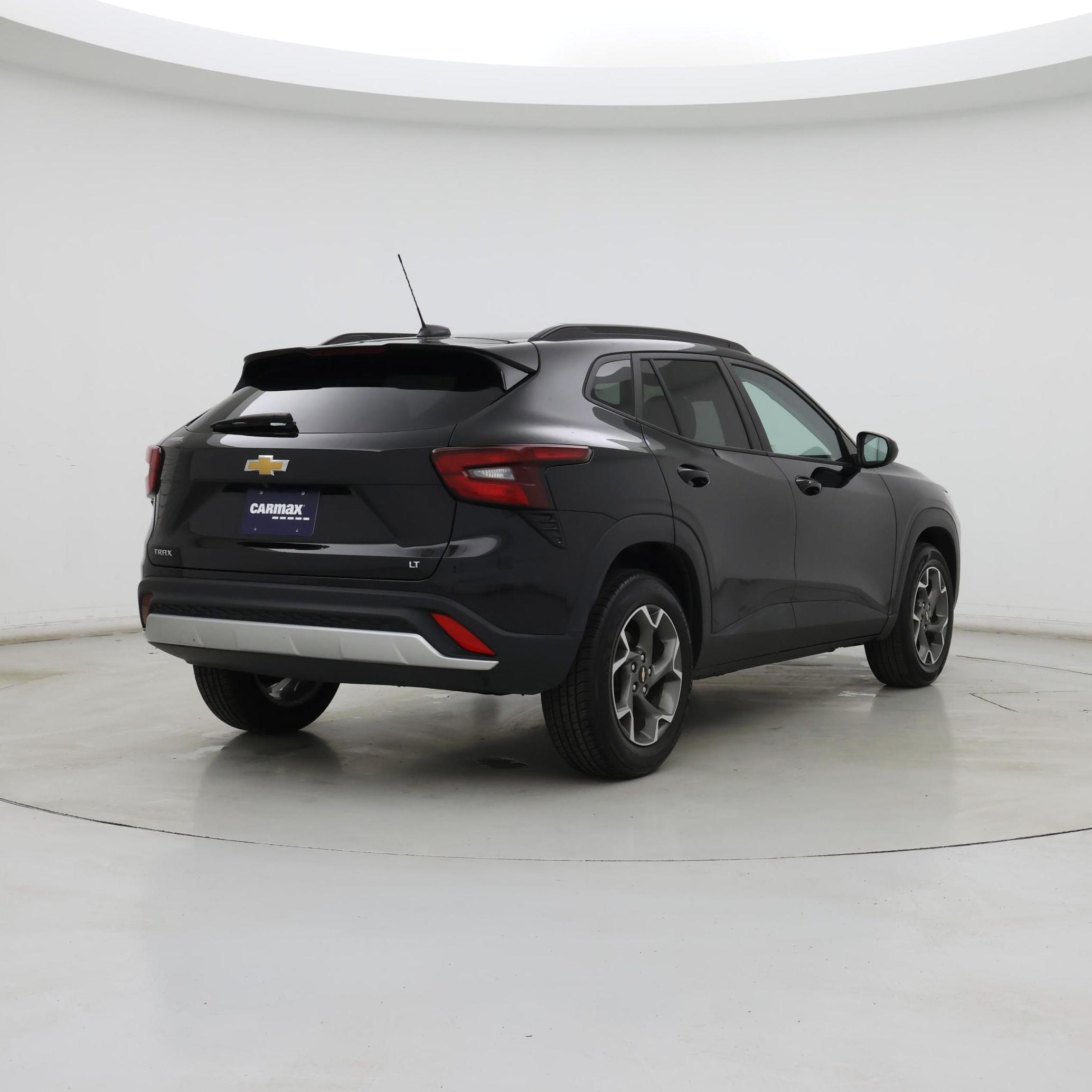 Thumbnail: 2025 Chevrolet Trax - 8