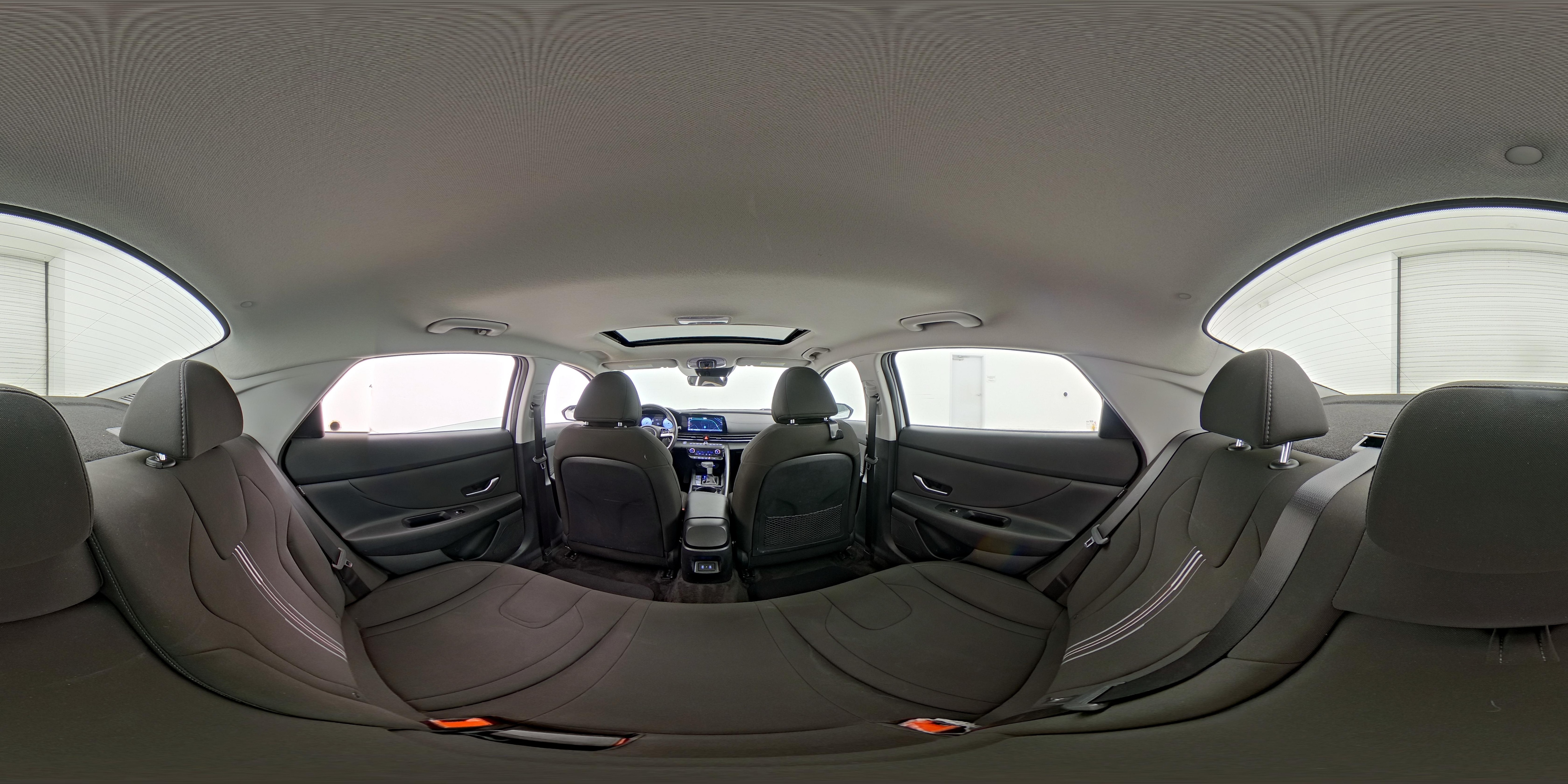 2025 Hyundai Elantra SEL - Photo 27