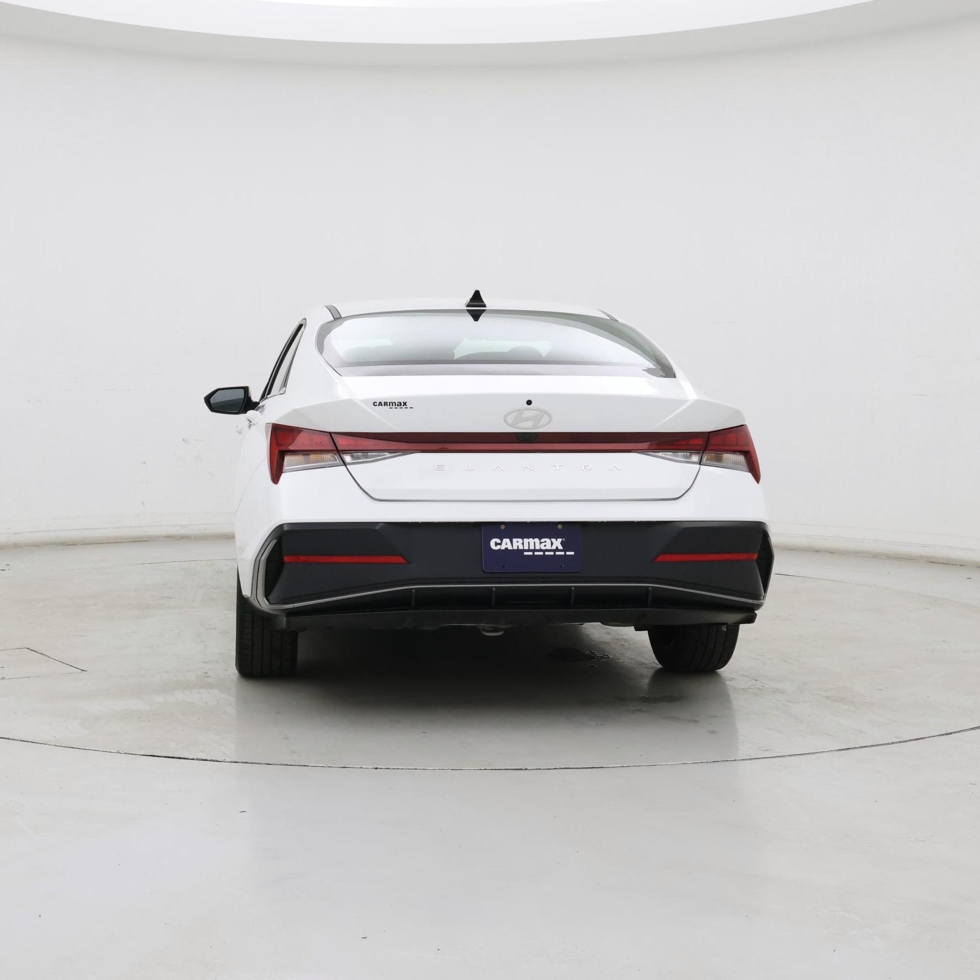 Thumbnail: 2025 Hyundai Elantra - 6