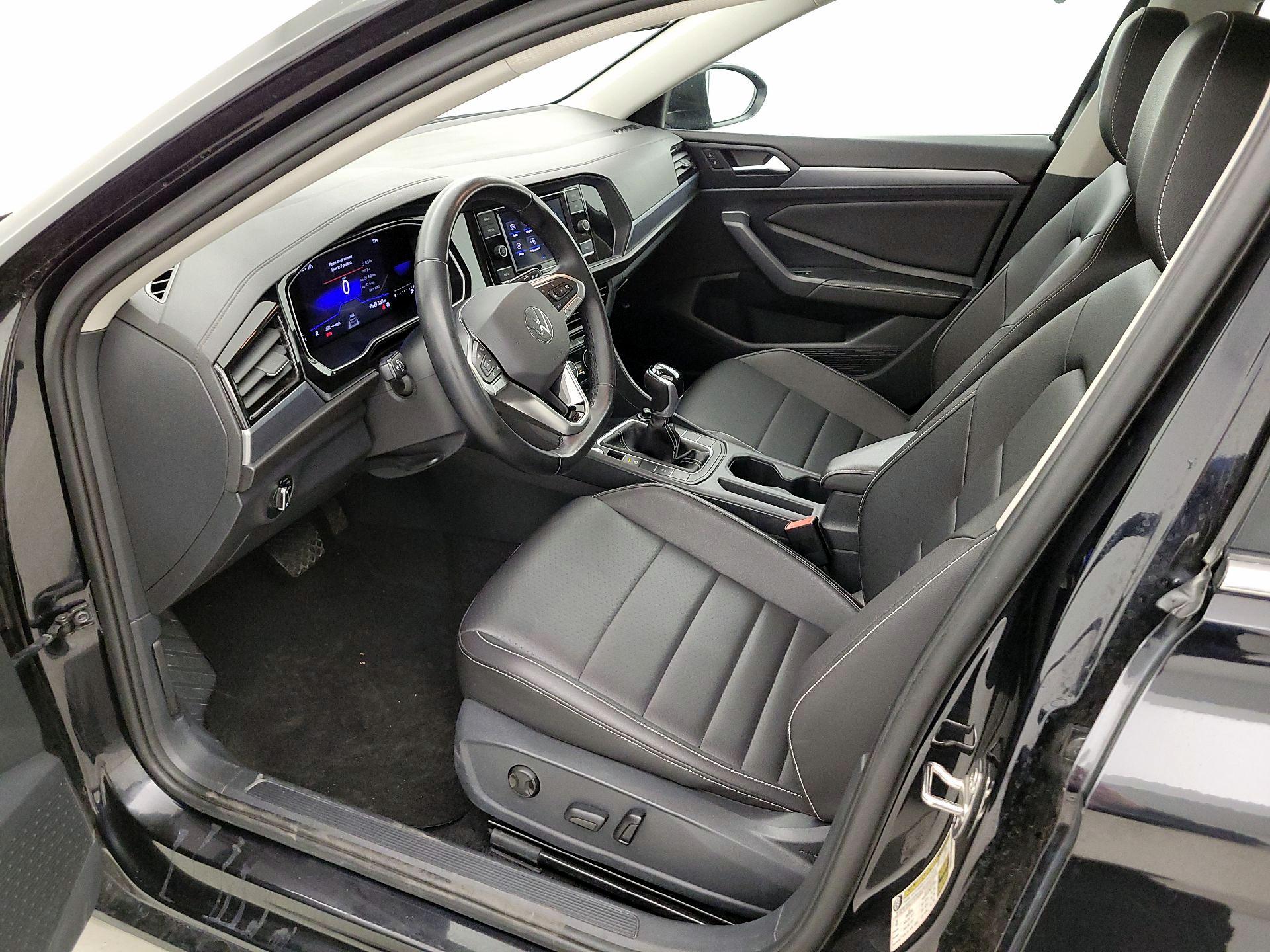 Thumbnail: 2024 Volkswagen Jetta - 11